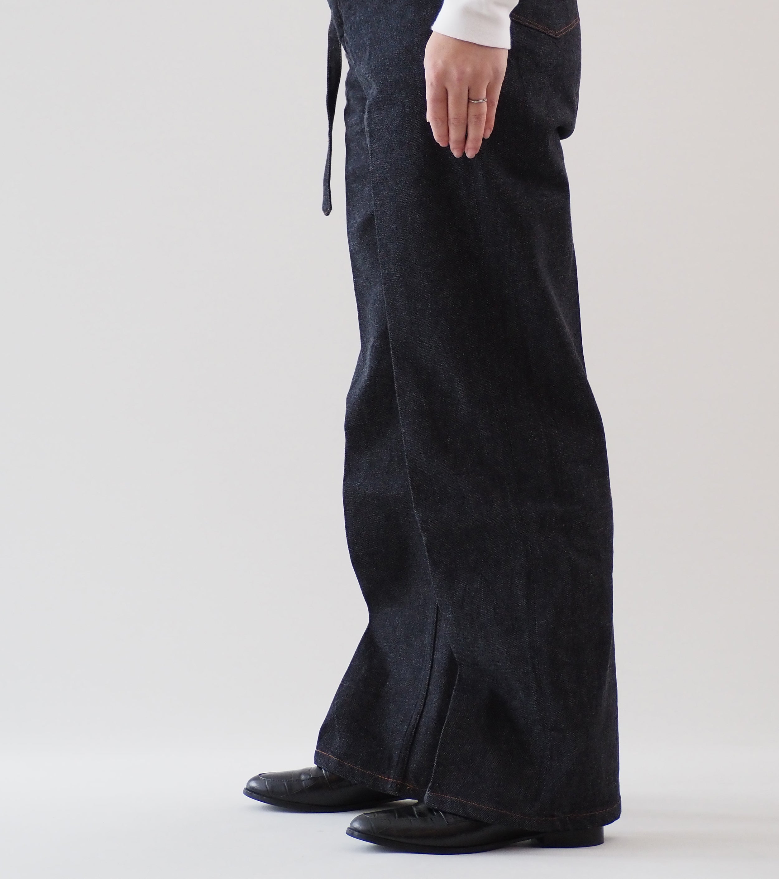 blurhms 12.9oz Denim Narrow Belted Pants, Indigo