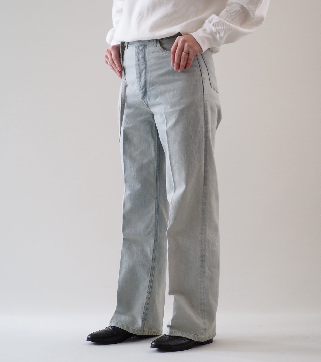 blurhms 12.9oz Denim Narrow Belted Pants, Indigo  Over Dye