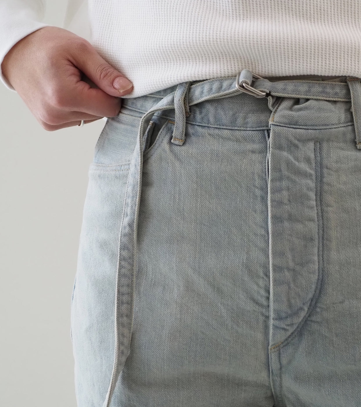 blurhms 12.9oz Denim Narrow Belted Pants, Indigo  Over Dye