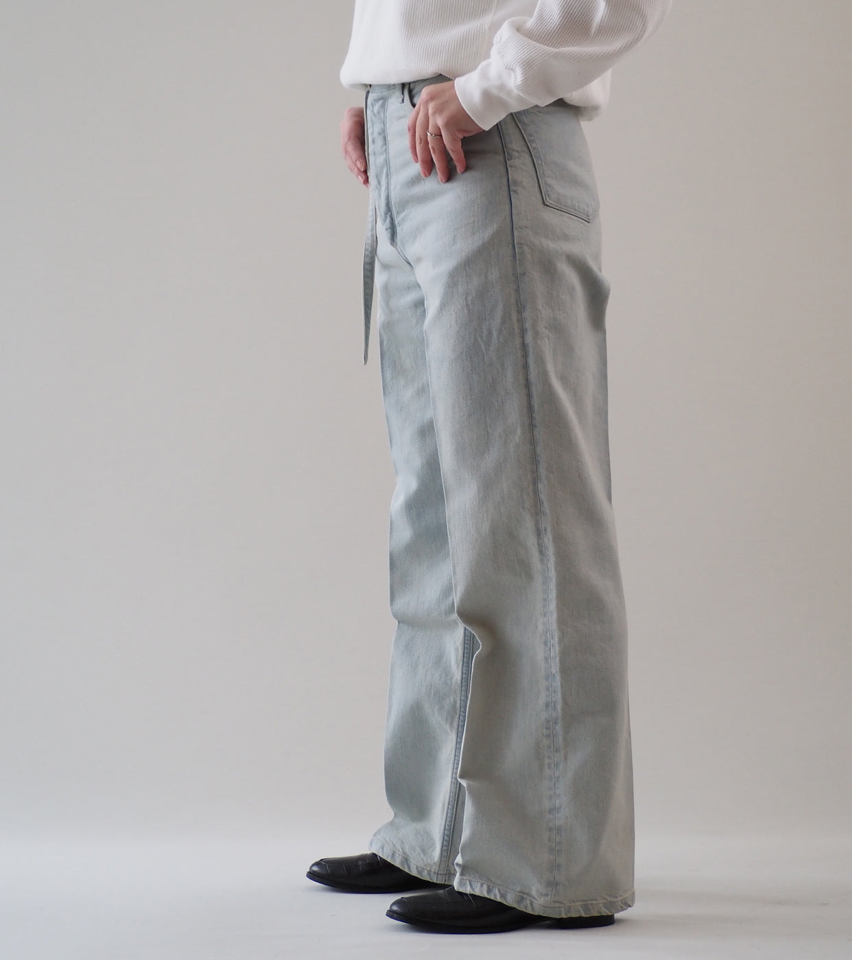 blurhms 12.9oz Denim Narrow Belted Pants, Indigo  Over Dye