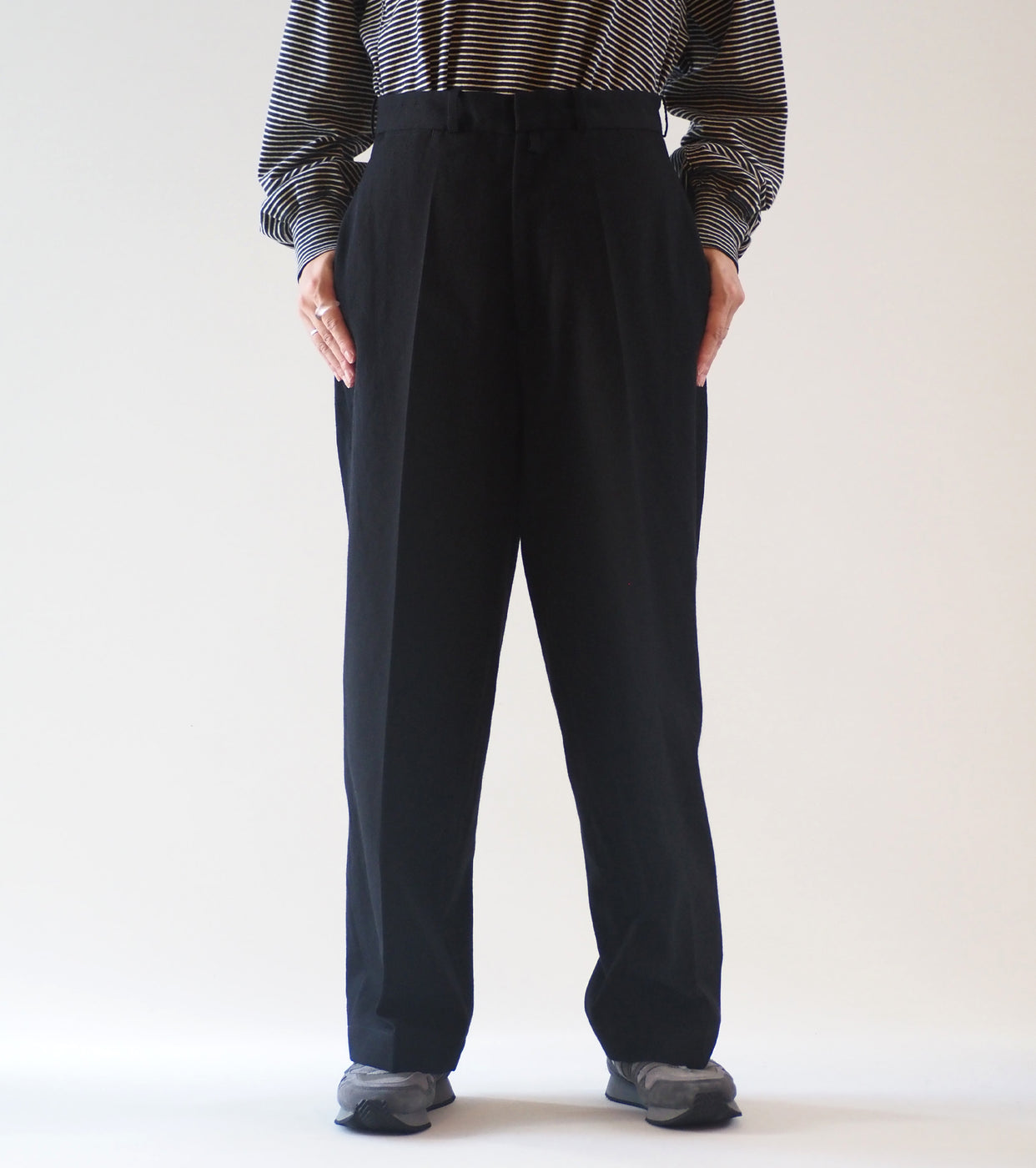 blurhms Rough Wool Gabardine Trousers , Black Navy
