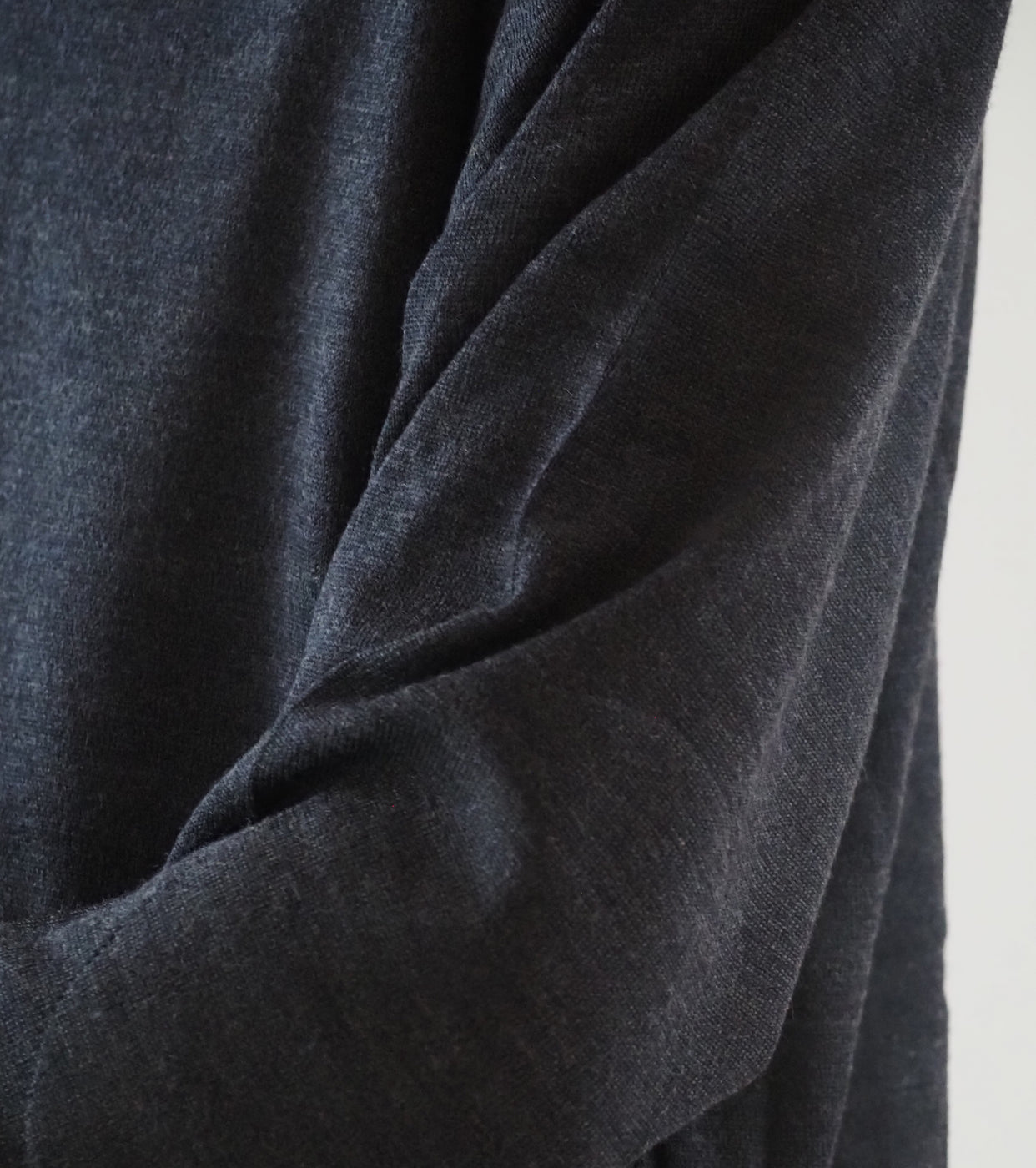 MAATEE&SONS TUBLER SWEATER MARTIN, Charcoal Gray