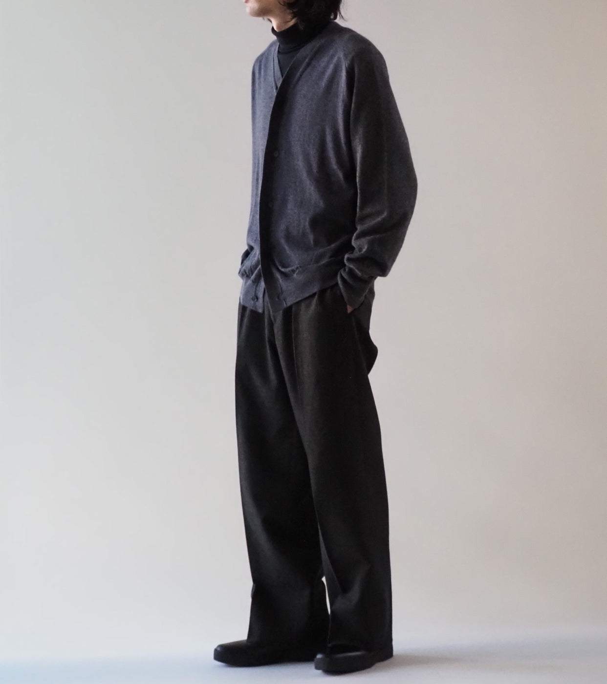 MAATEE&SONS Combi V Cardigan , Charcoal Gray