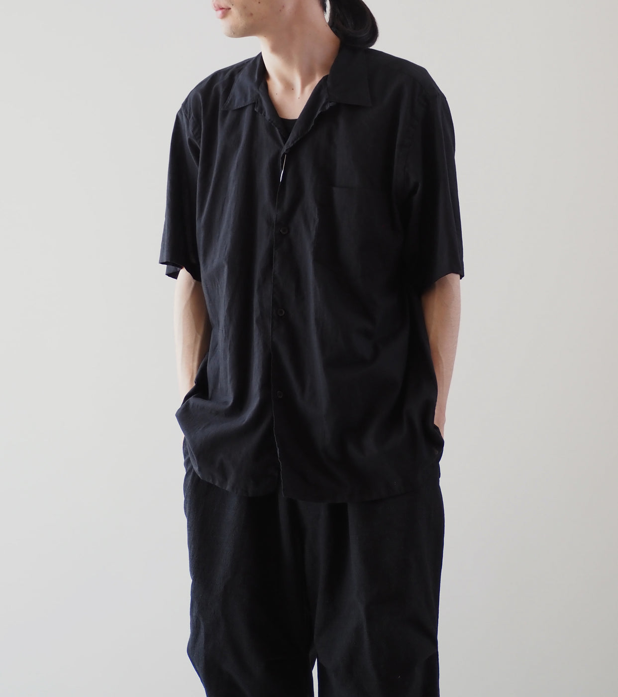 COMOLI KHADI Cotton Short Sleeved Open Collar Shirt, Black