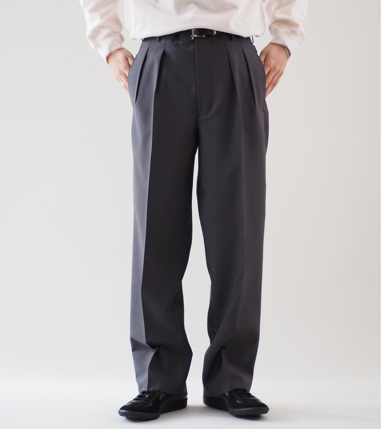 MAATEE&SONS FOREVER SLACKS , Grey Chambray