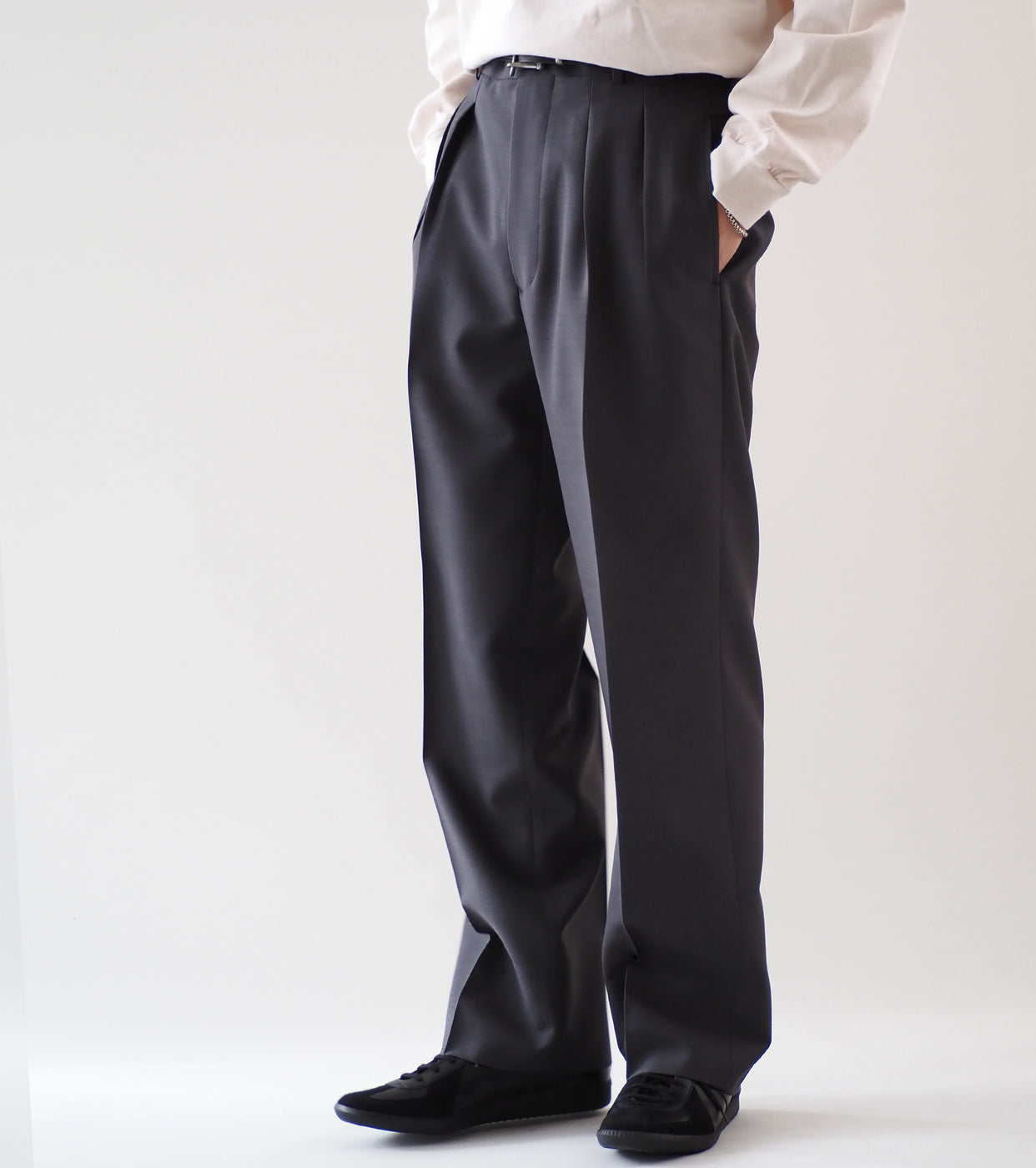 MAATEE&SONS FOREVER SLACKS , Grey Chambray