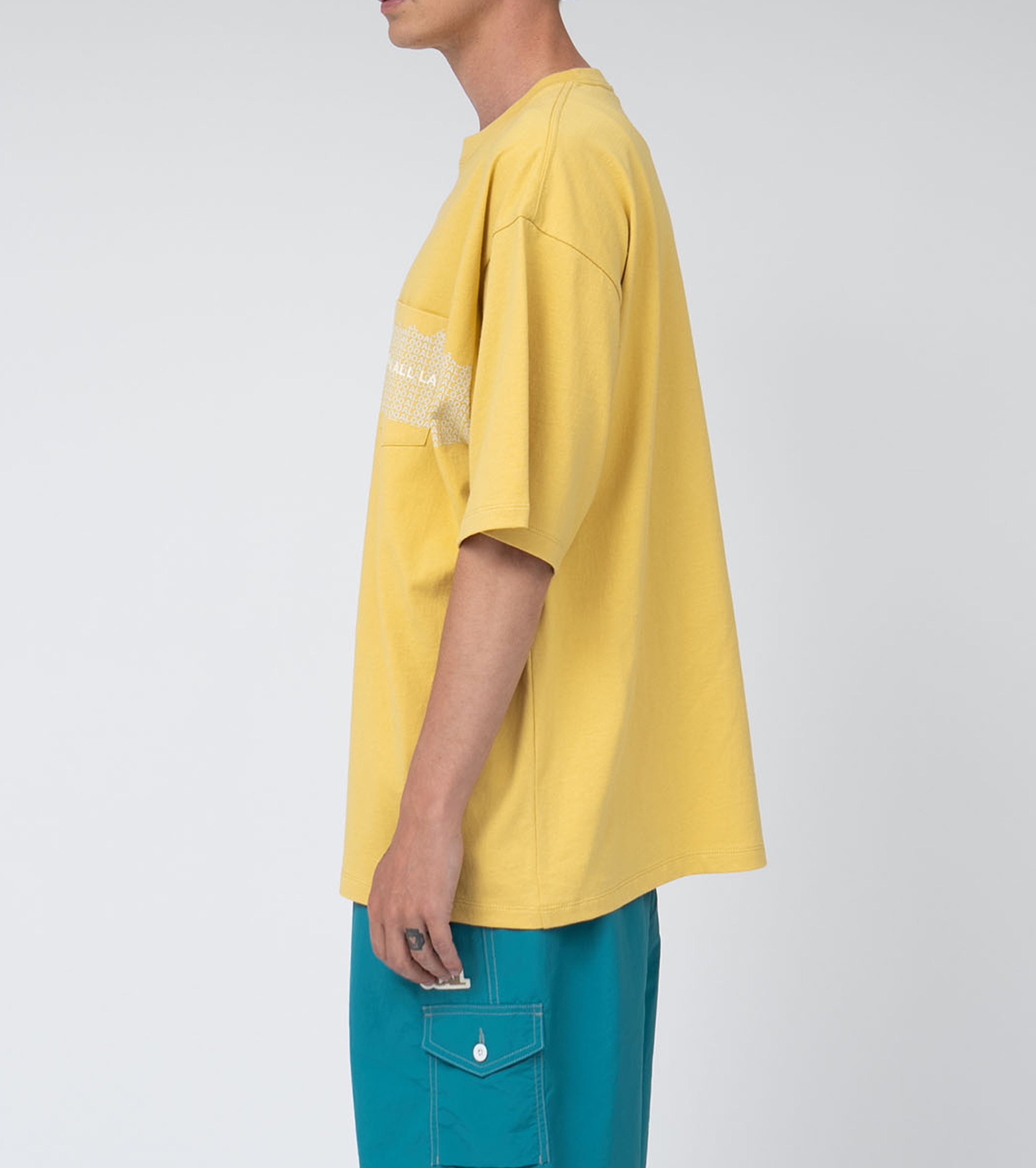 nanamica  OOAL Graphic Pocket Tee, Vintage Yellow