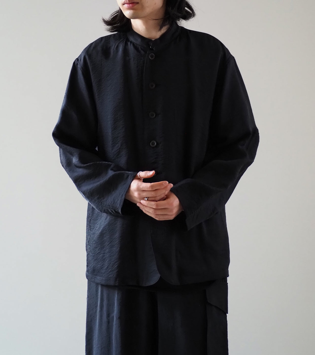 Blurhms Nylon / Rayon Swedish Hospital Jacket, Black