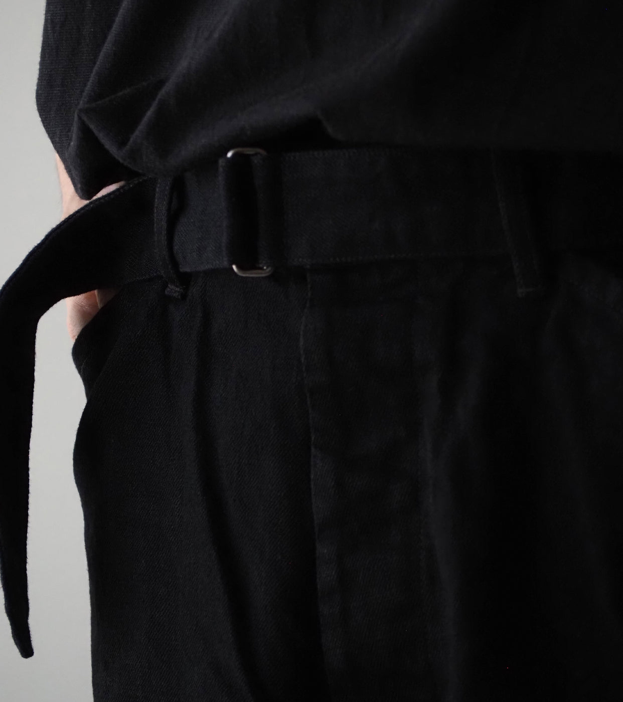 COMOLI Black Denim Belted Pants, Black
