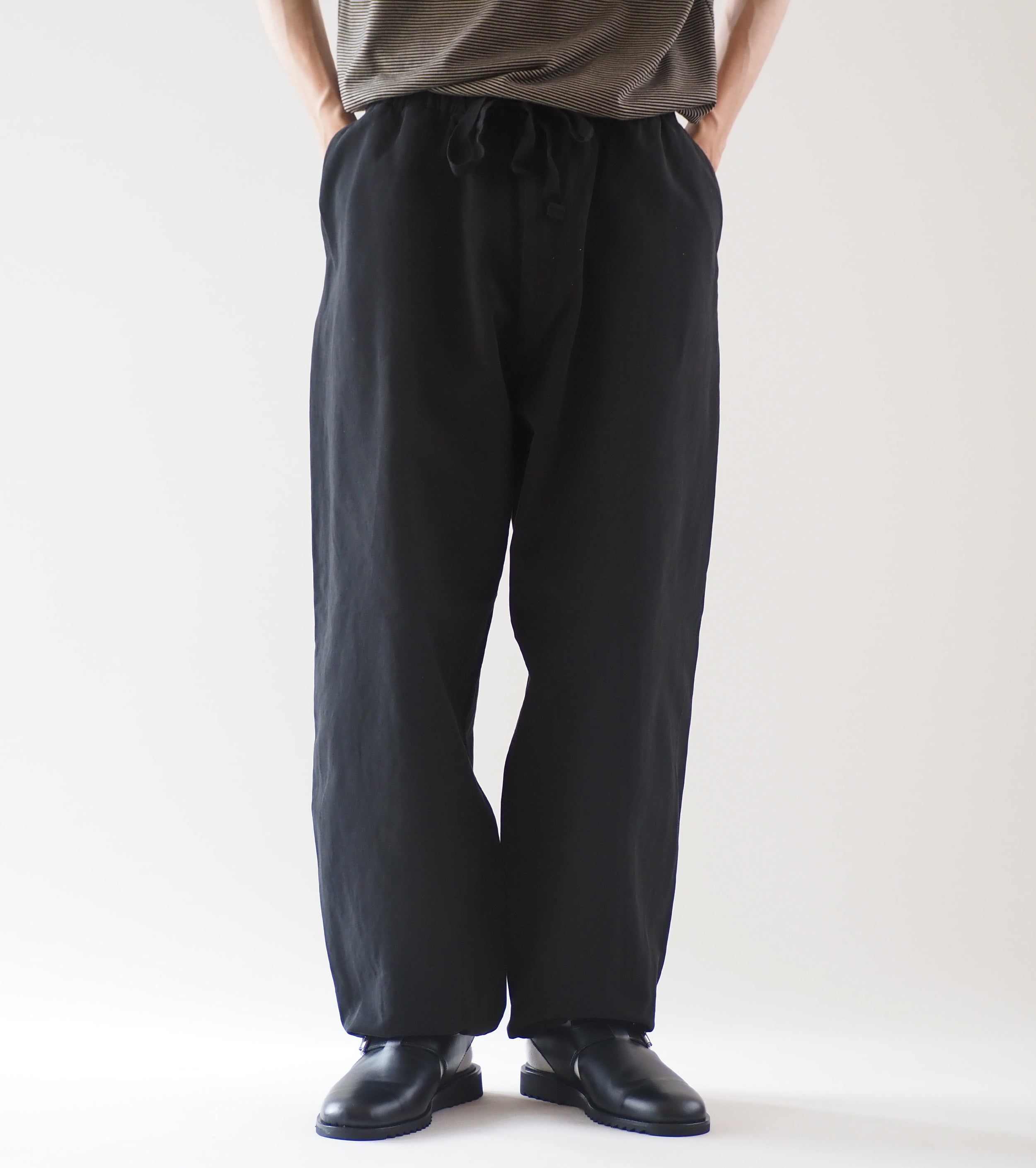 COMOLI Product dyed drawstring pants, Black