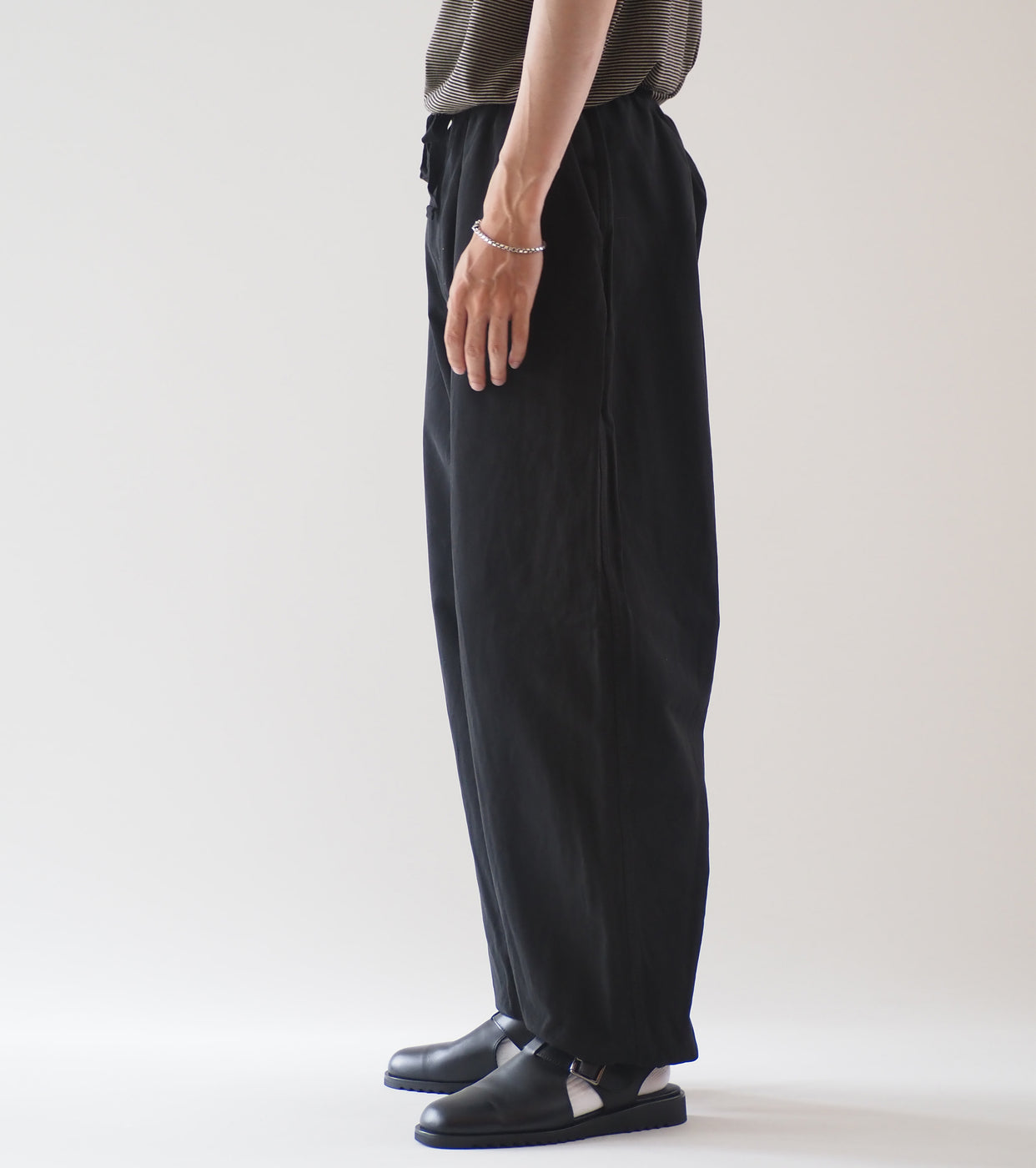COMOLI Product dyed drawstring pants, Black
