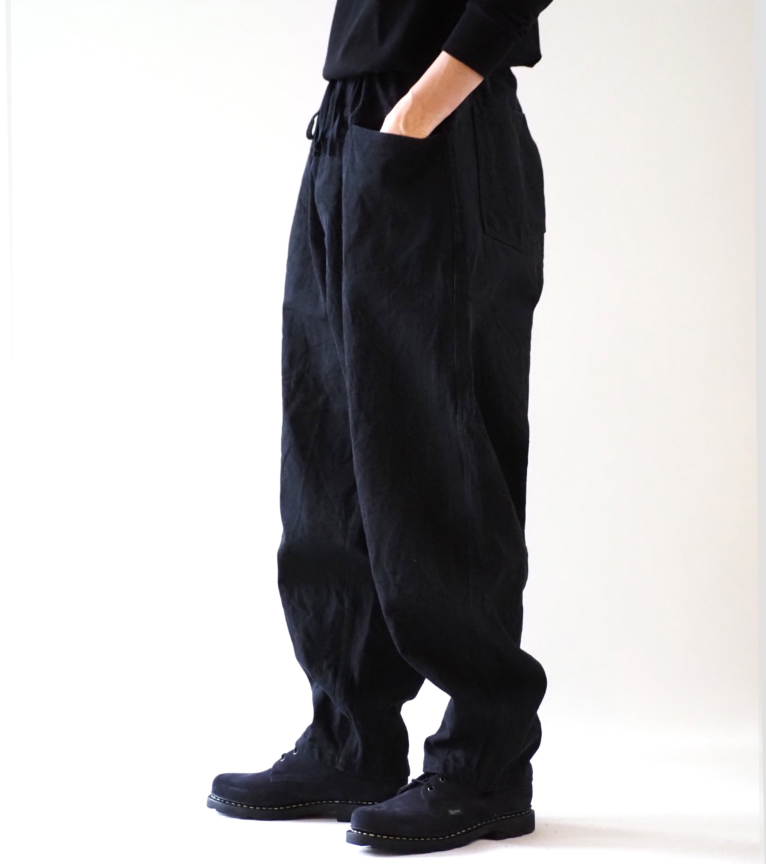 COMOLI Black Drill Tapered Pants , Black