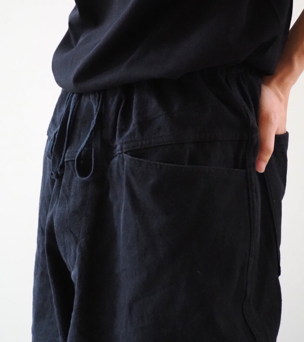 COMOLI Black Drill Tapered Pants , Black