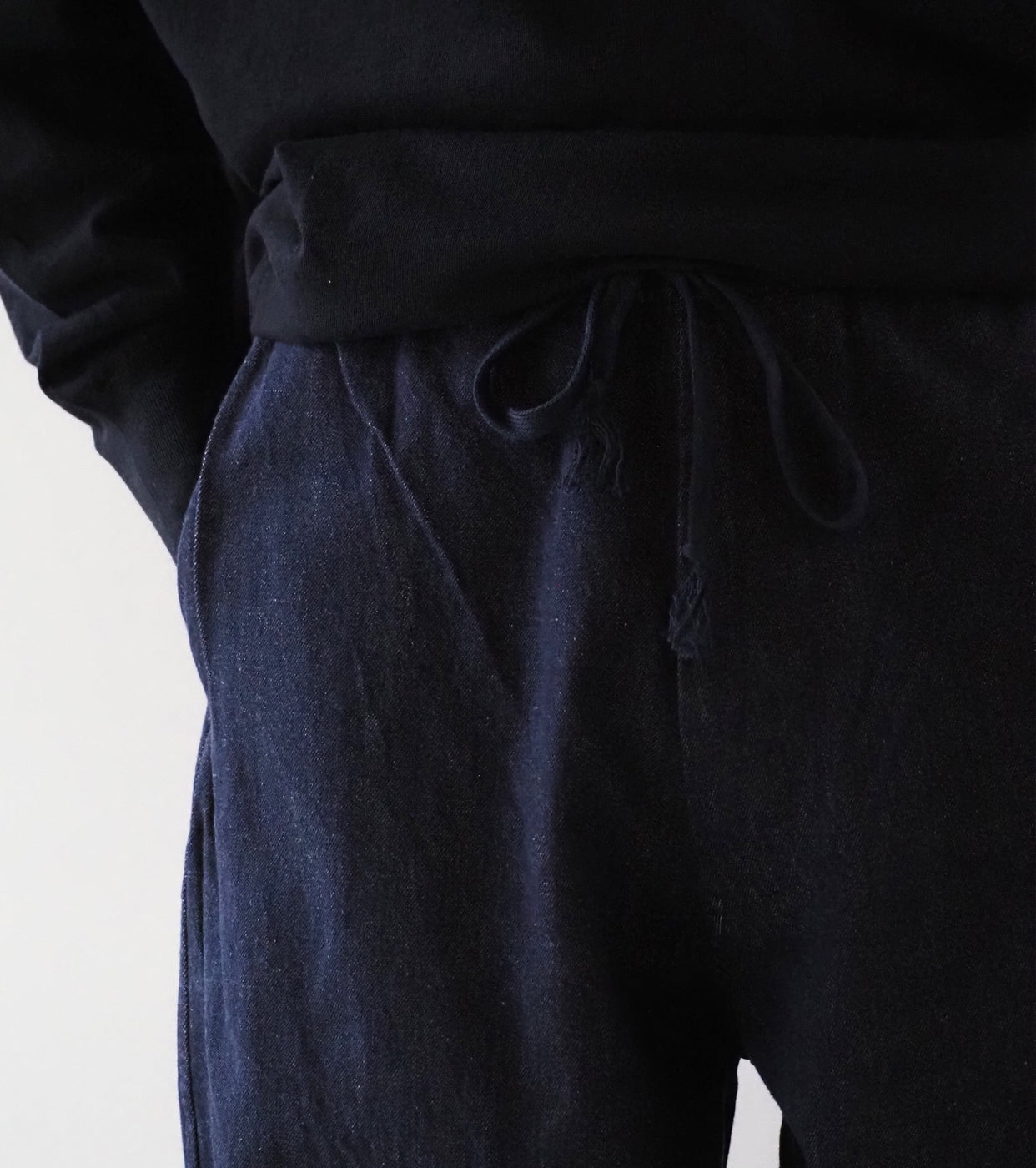 COMOLI Navy Denim Tapered Pants, Navy