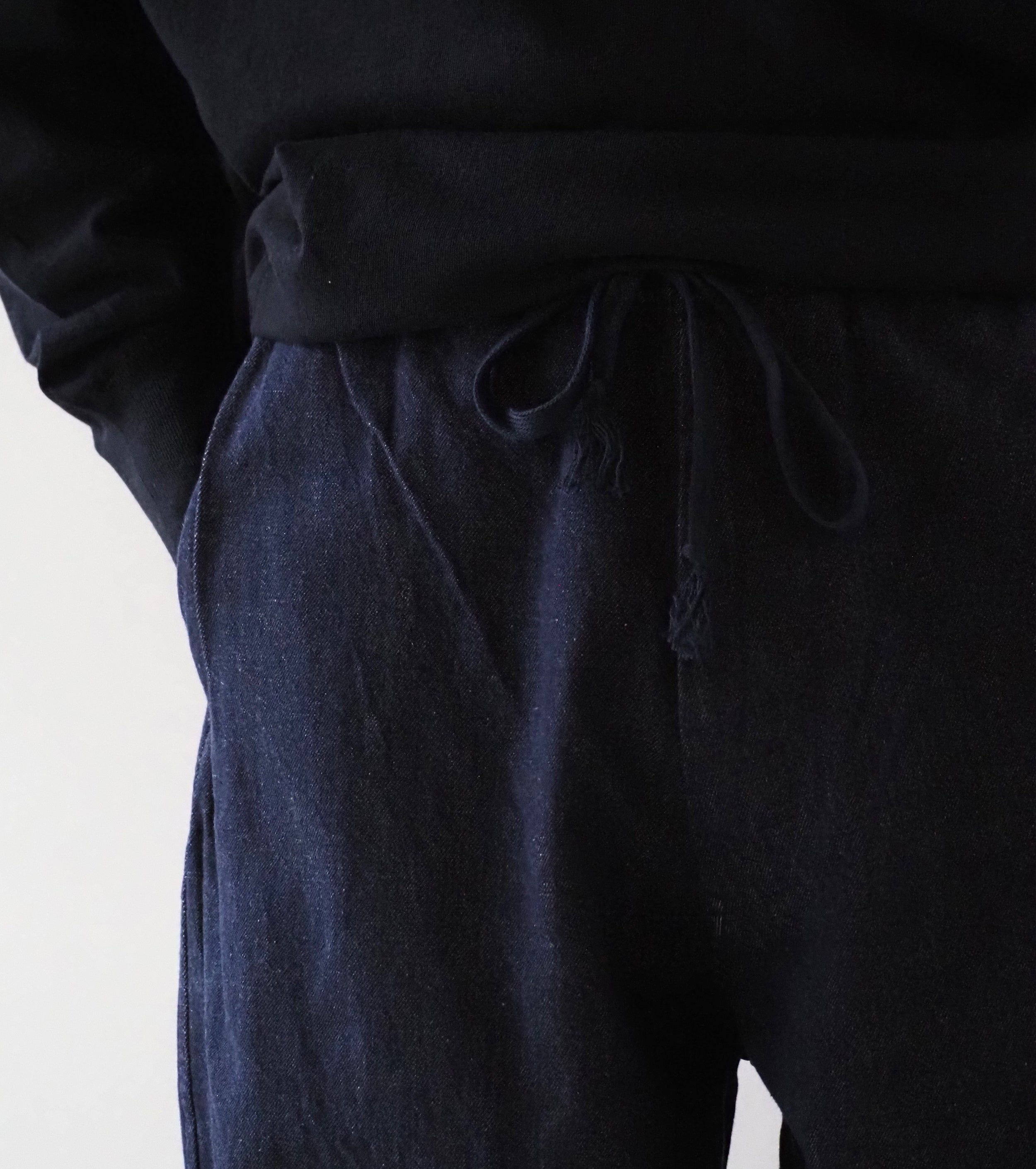 COMOLI Navy Denim Tapered Pants, Navy