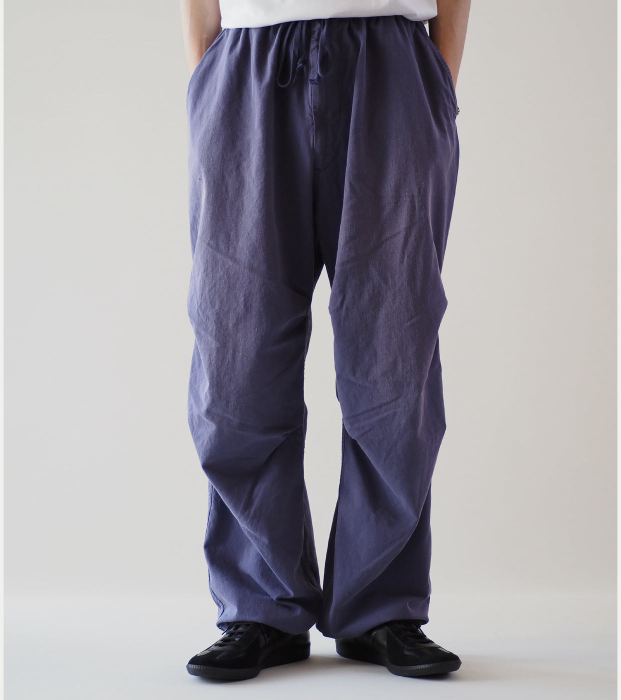 COMOLI Cotton Drill Knee Tuck Pants, Fade Blue