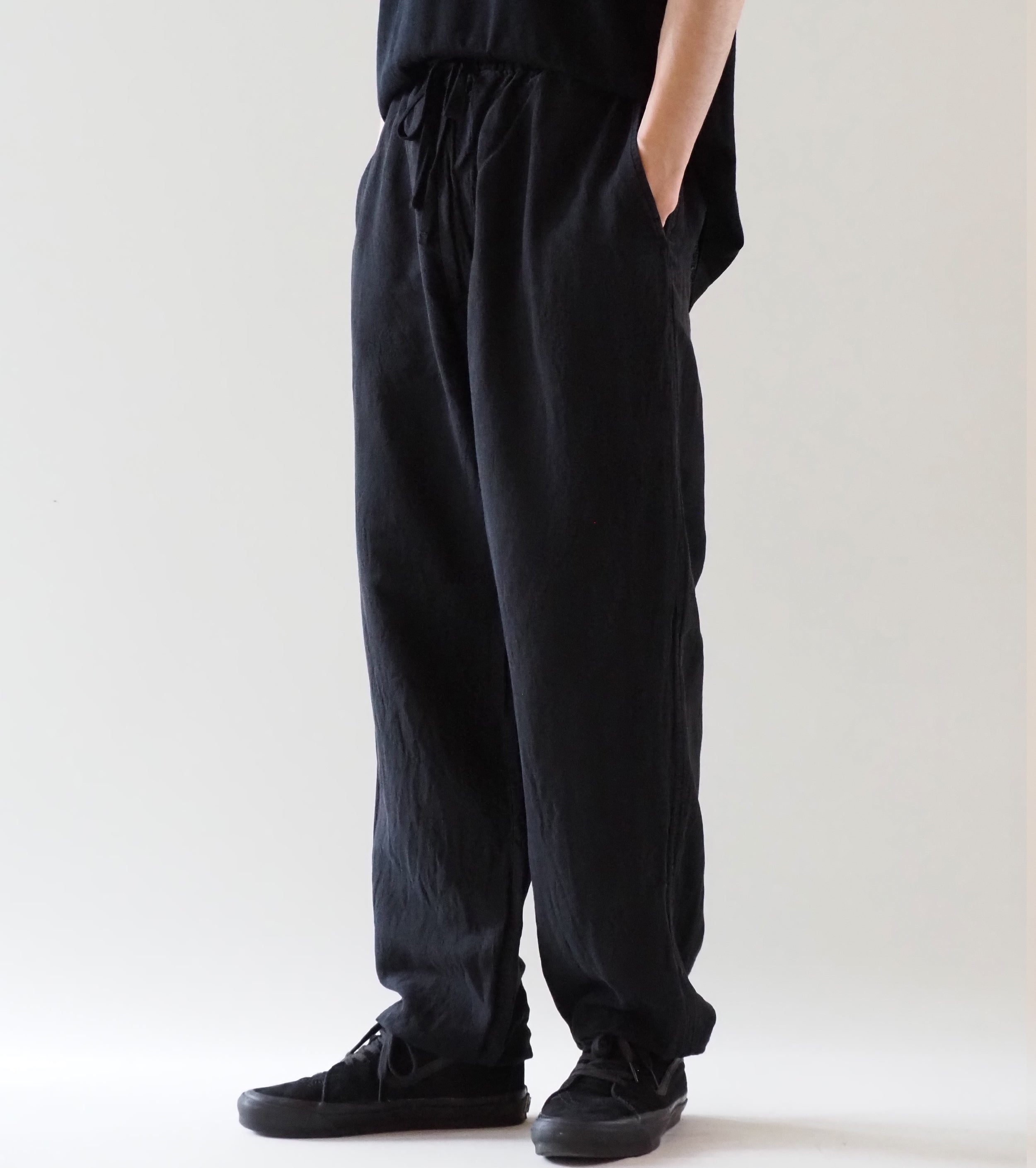 COMOLI シルク コットン ドローストリング パンツ , Fade Black – Navyblue