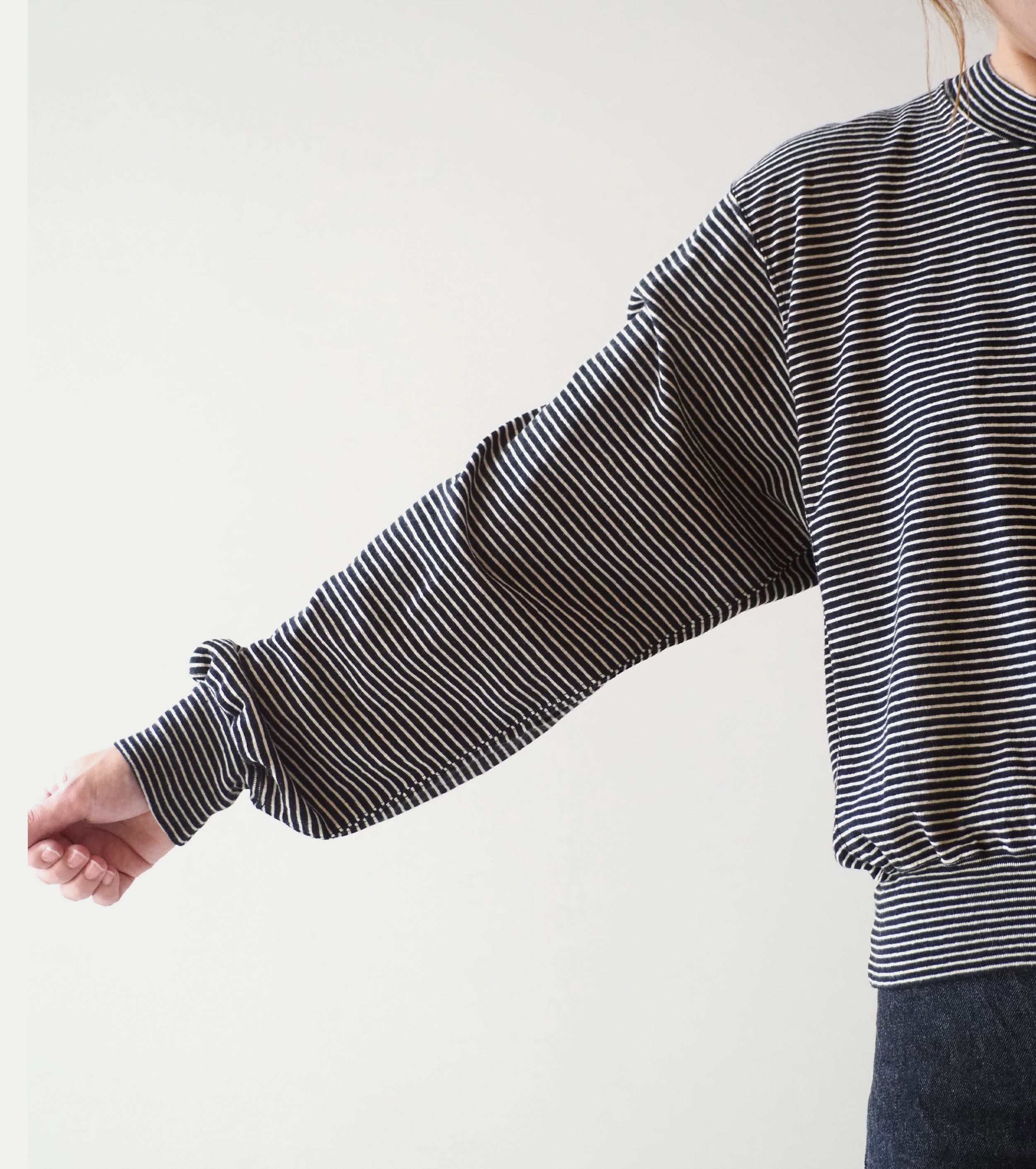 blurhms C/NAPP Border Crew Neck P/O , Black x Ivory