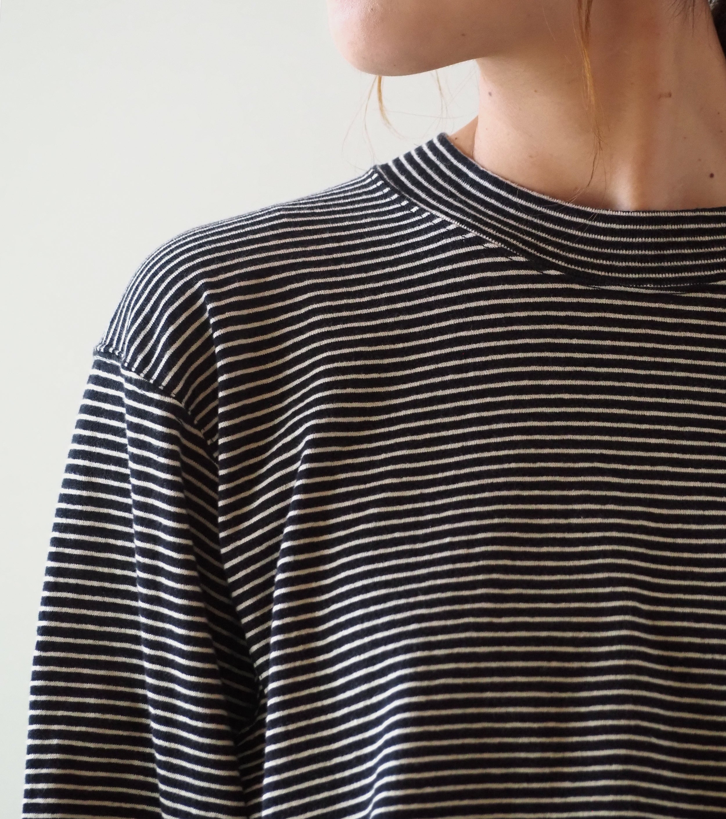 blurhms C/NAPP Border Crew Neck P/O , Black x Ivory