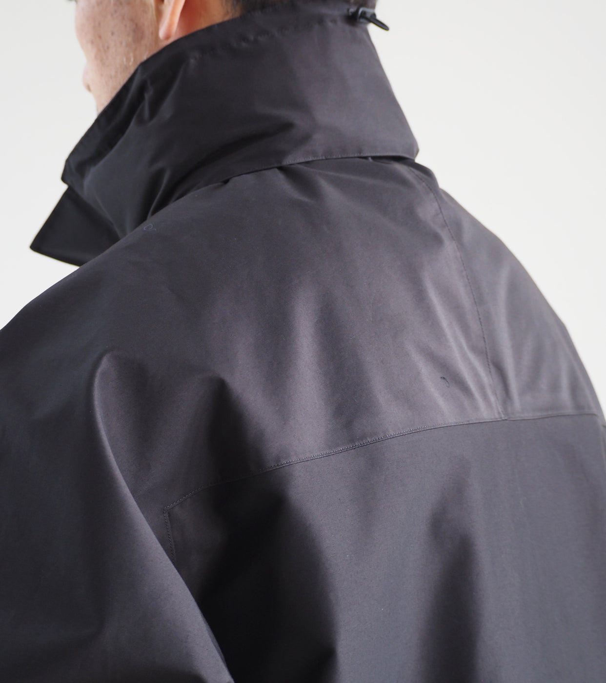 COMOLI Y03-04003 3レイヤー コットン シルク パーカ
