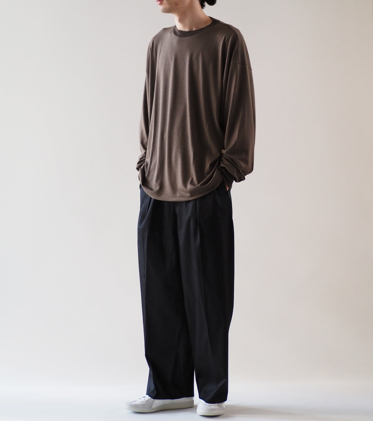 Nonnotte New Tapered Over Sized Long Sleeve, Olive Brown
