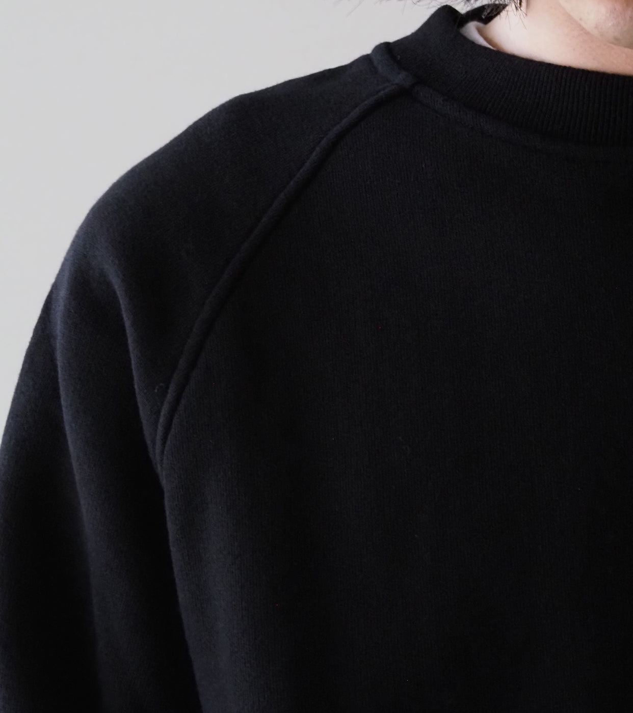 COMOLI Cotton Lined Crew Neck, Black