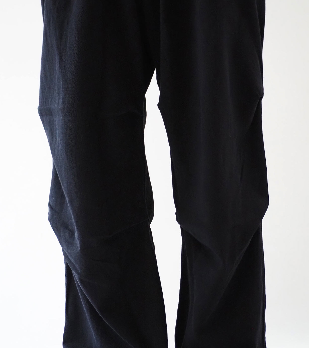 COMOLI Cotton Jersey Knee-Tuck Pants , Black