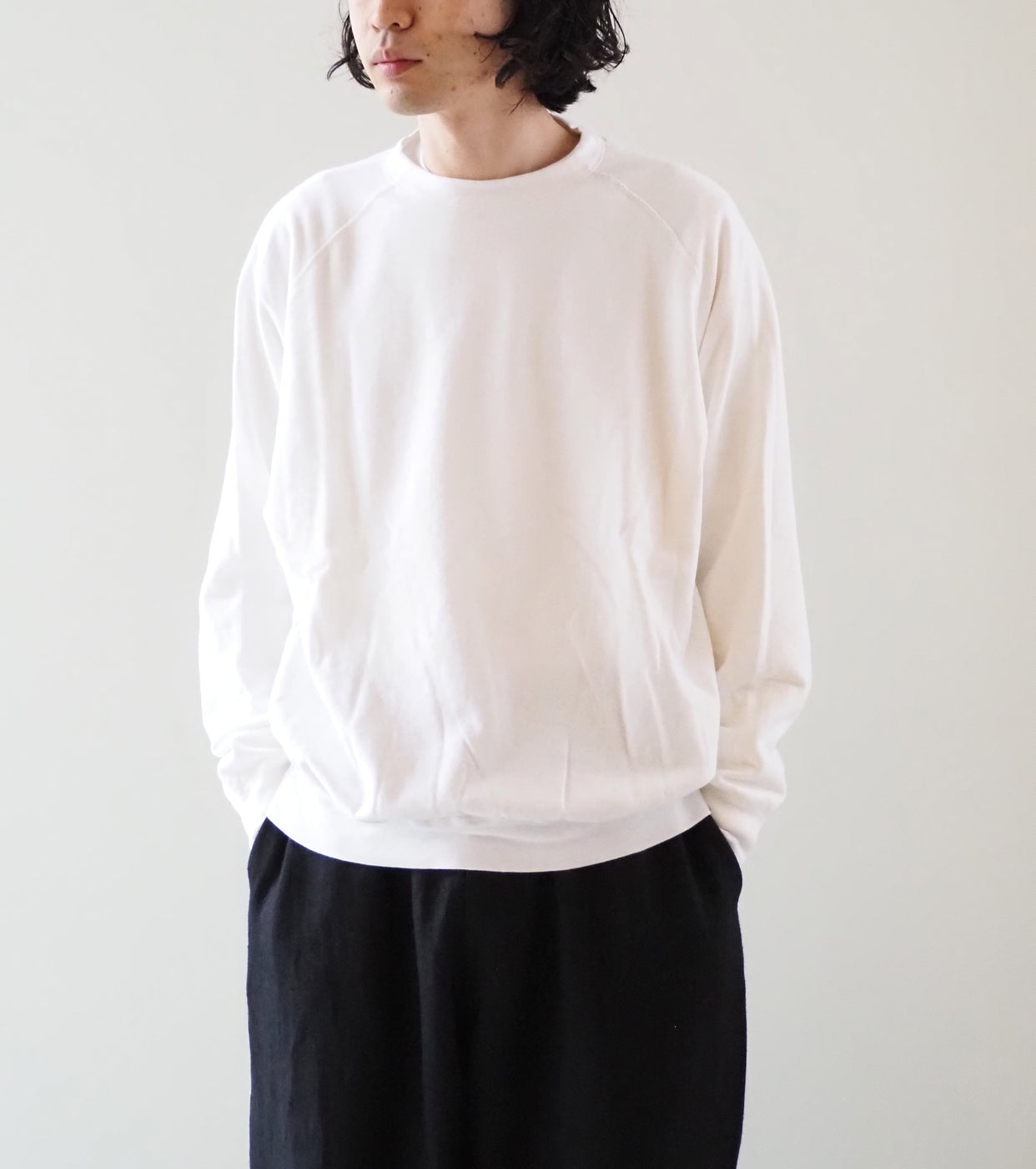 COMOLI LW Cotton Loopback Crew Neck, White