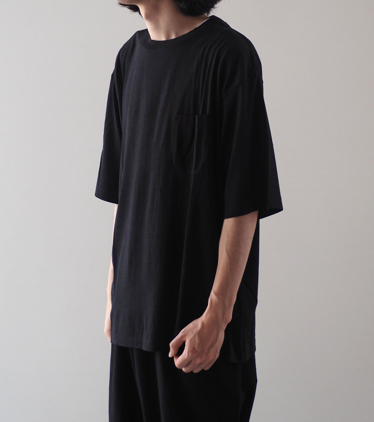 COMOLI Summer Wool Short Sleeve T-Shirt , Charcoal