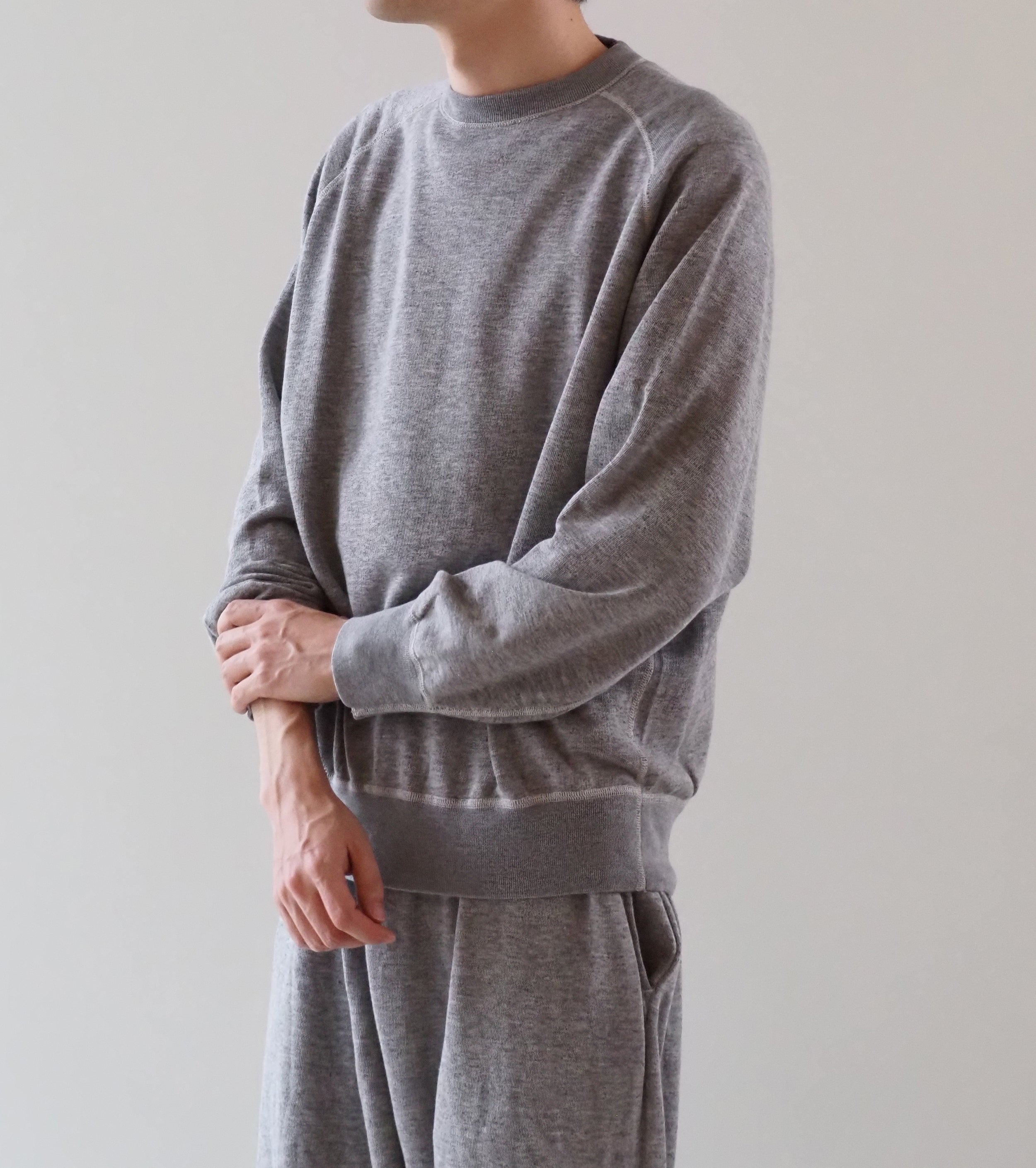 COMOLI グレー裏毛 クルーネック, Gray – Navyblue