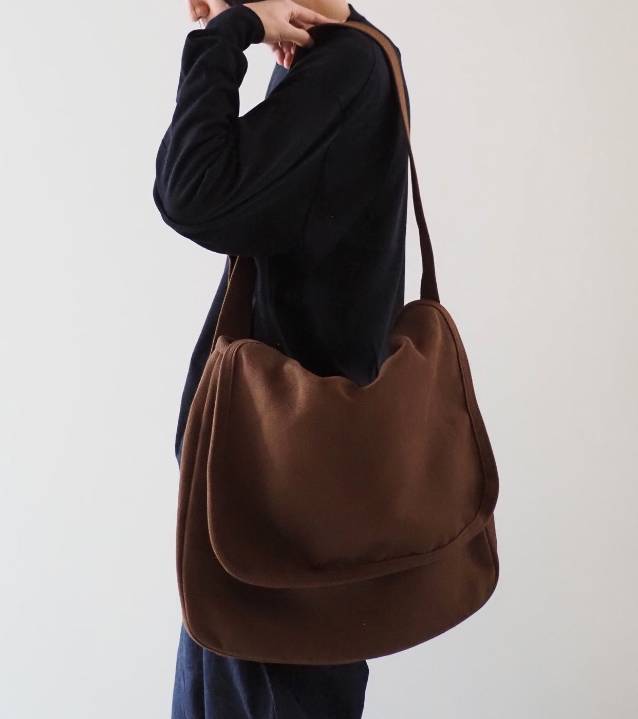 COMOLI Hemp Duck Shoulder Bag, Brown