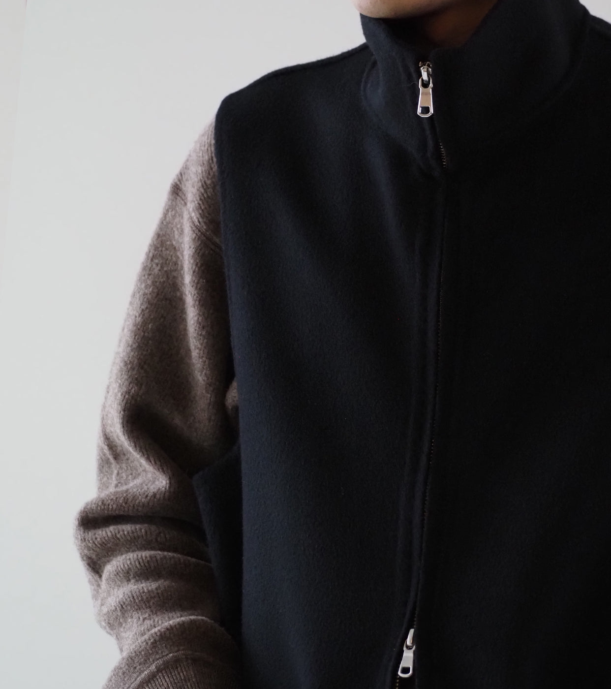 MAATEE & SONS Zip Vest , Black