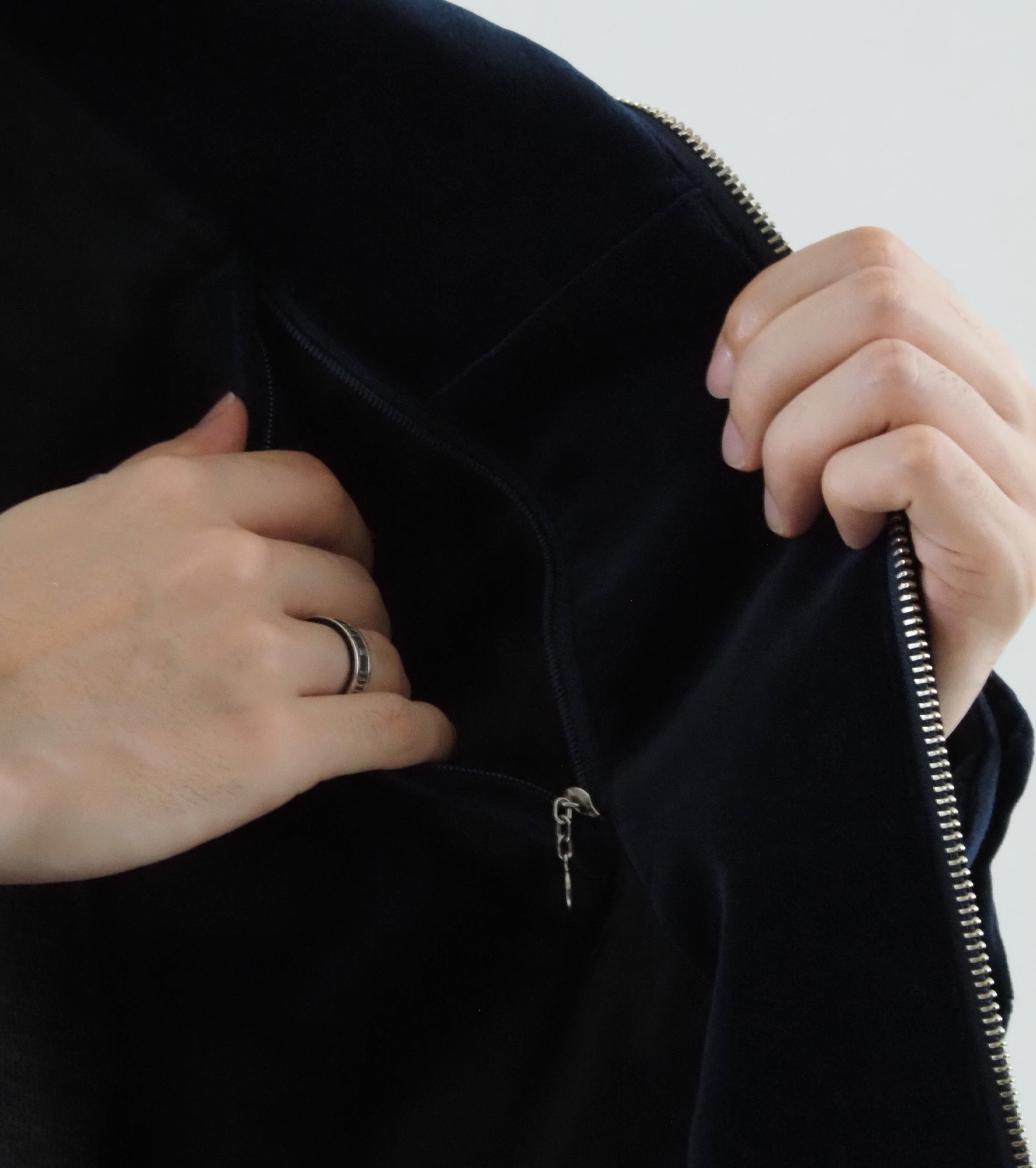 MAATEE & SONS VELVET STAND JACKET  , Navy