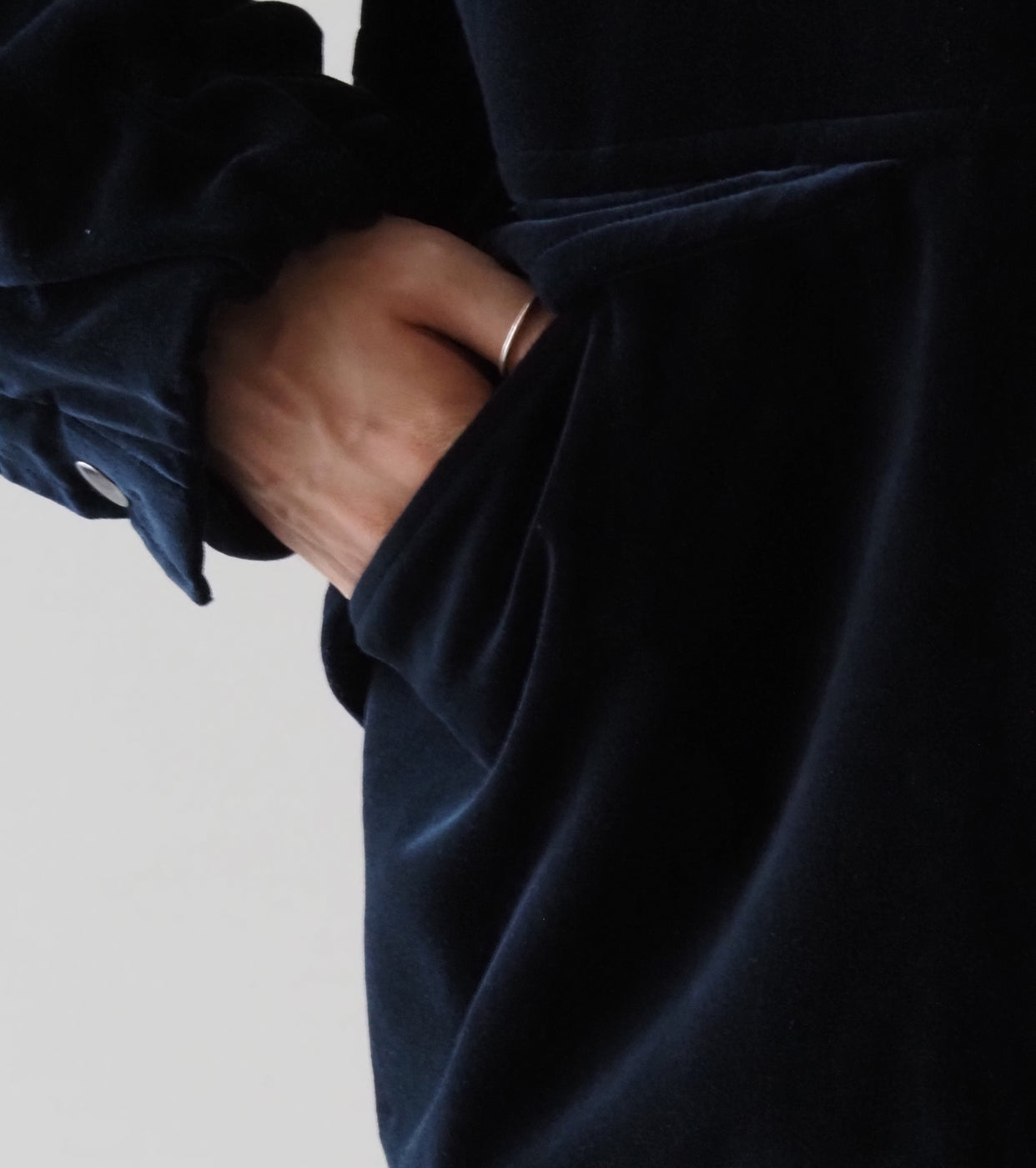 MAATEE & SONS VELVET STAND JACKET  , Navy