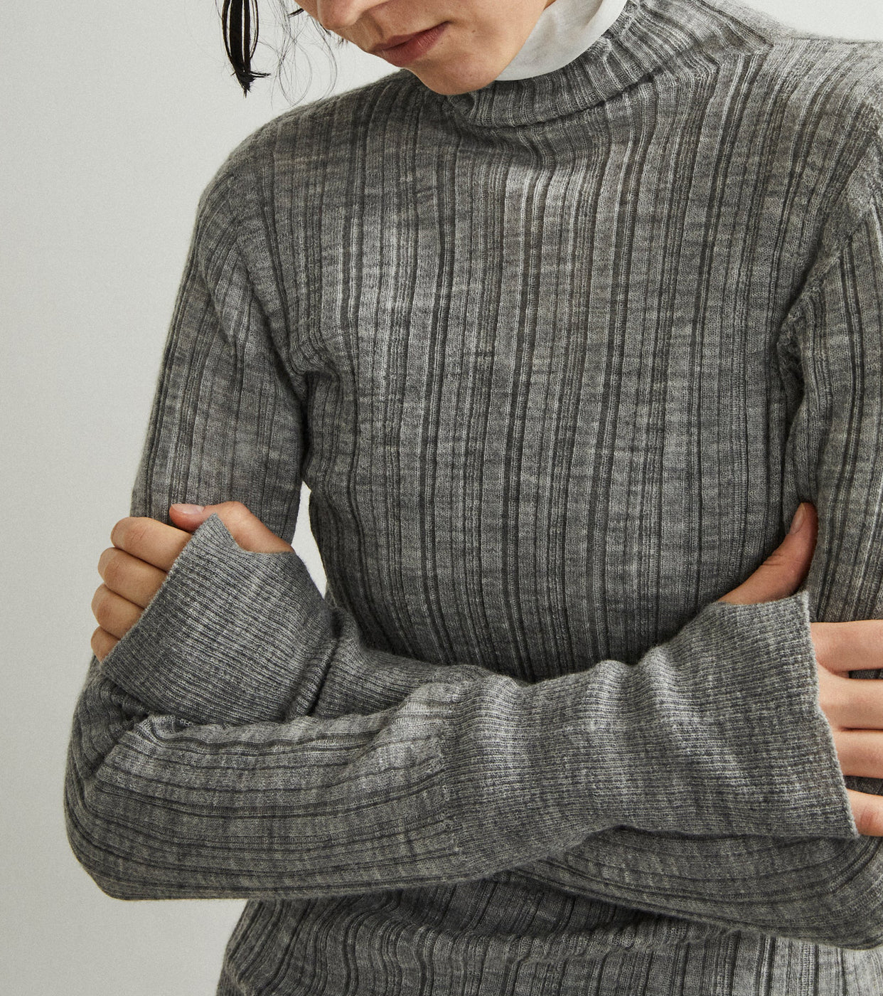 Unfil royal baby alpaca random ribbed-knit high-neck sweater ,Melange Gray