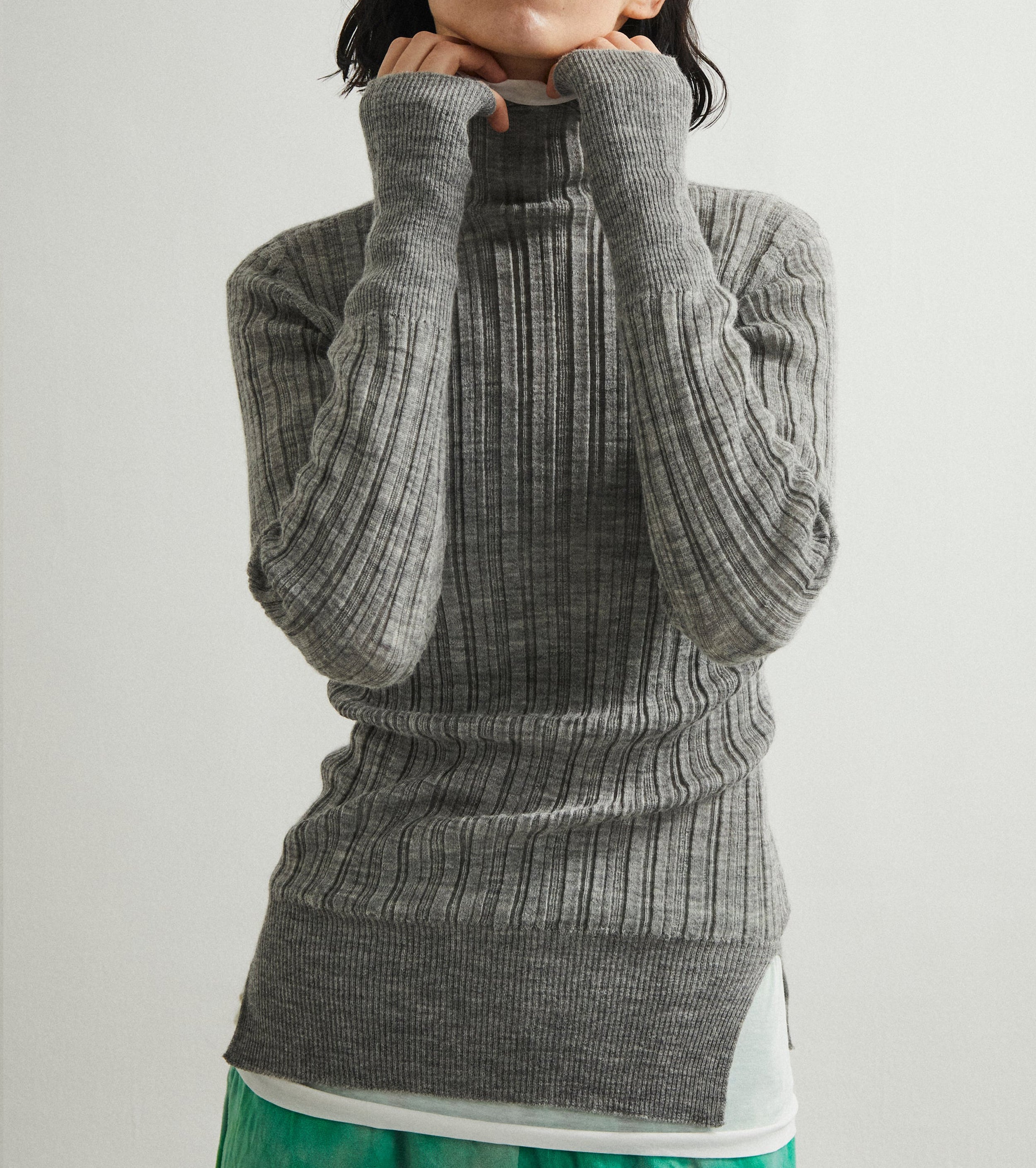 Unfil royal baby alpaca random ribbed-knit high-neck sweater ,Melange Gray