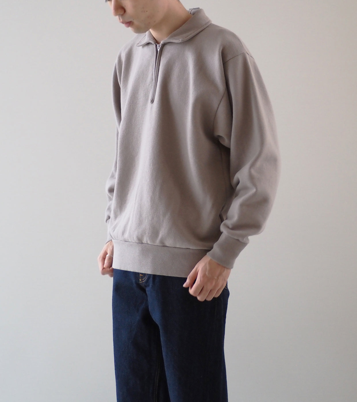 CIOTA Half Zip Sweatshirt , Light Gray