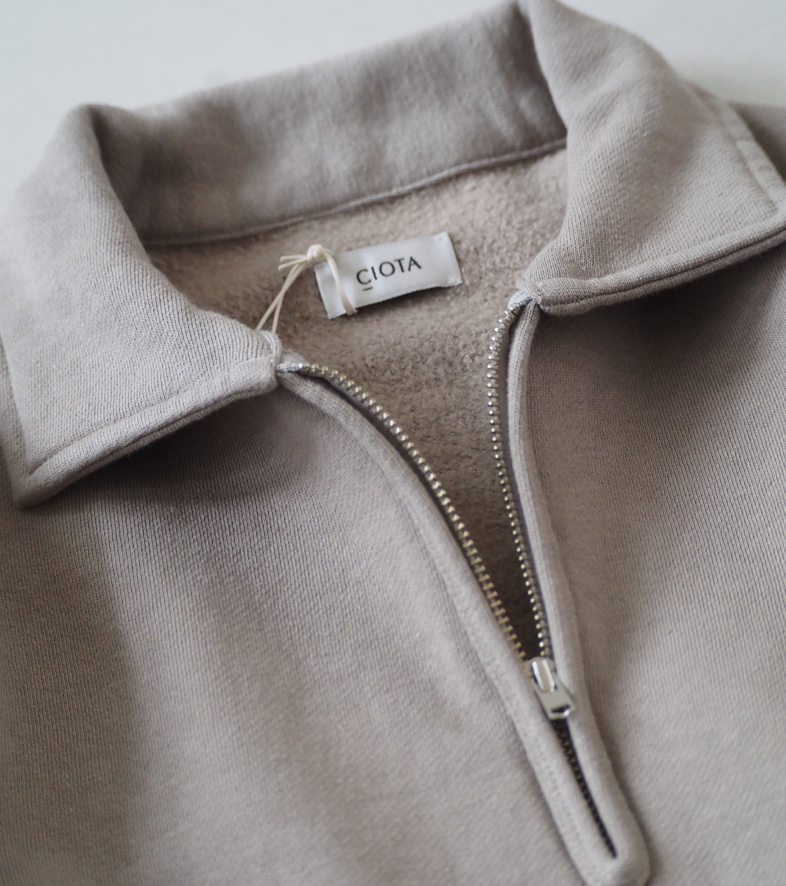 CIOTA Half Zip Sweatshirt , Light Gray