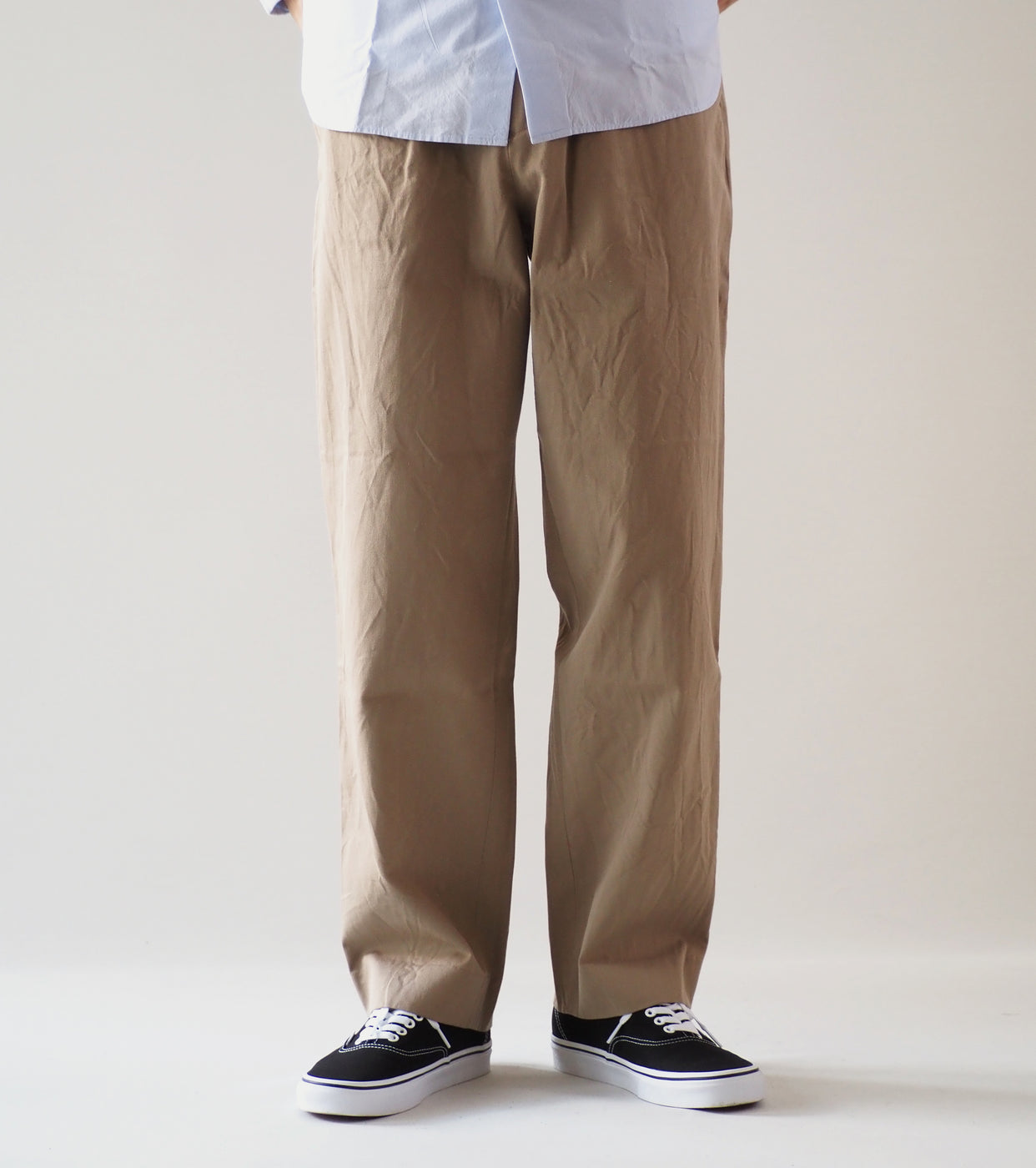 YAECA Chino Tucked Tapered , Khaki
