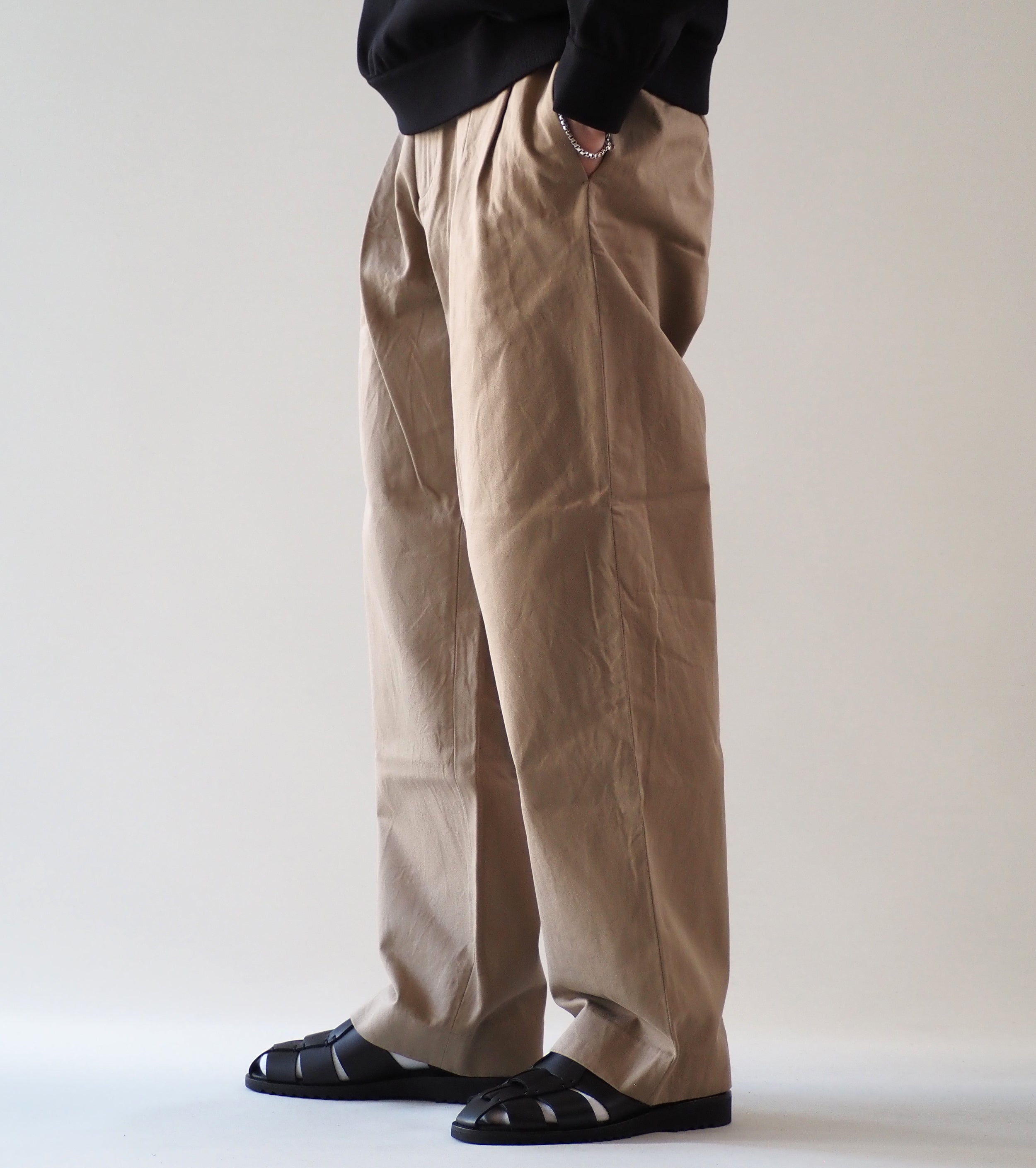 YAECA  2-Tuck Straight , Khaki