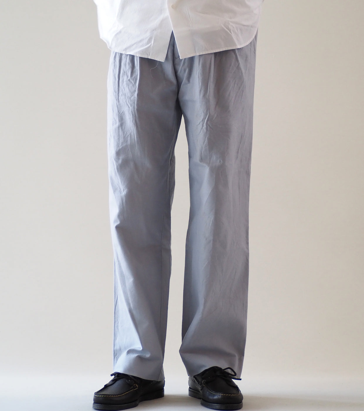 YAECA 2-Tuck Straight , Kusaki blue (dayflower)