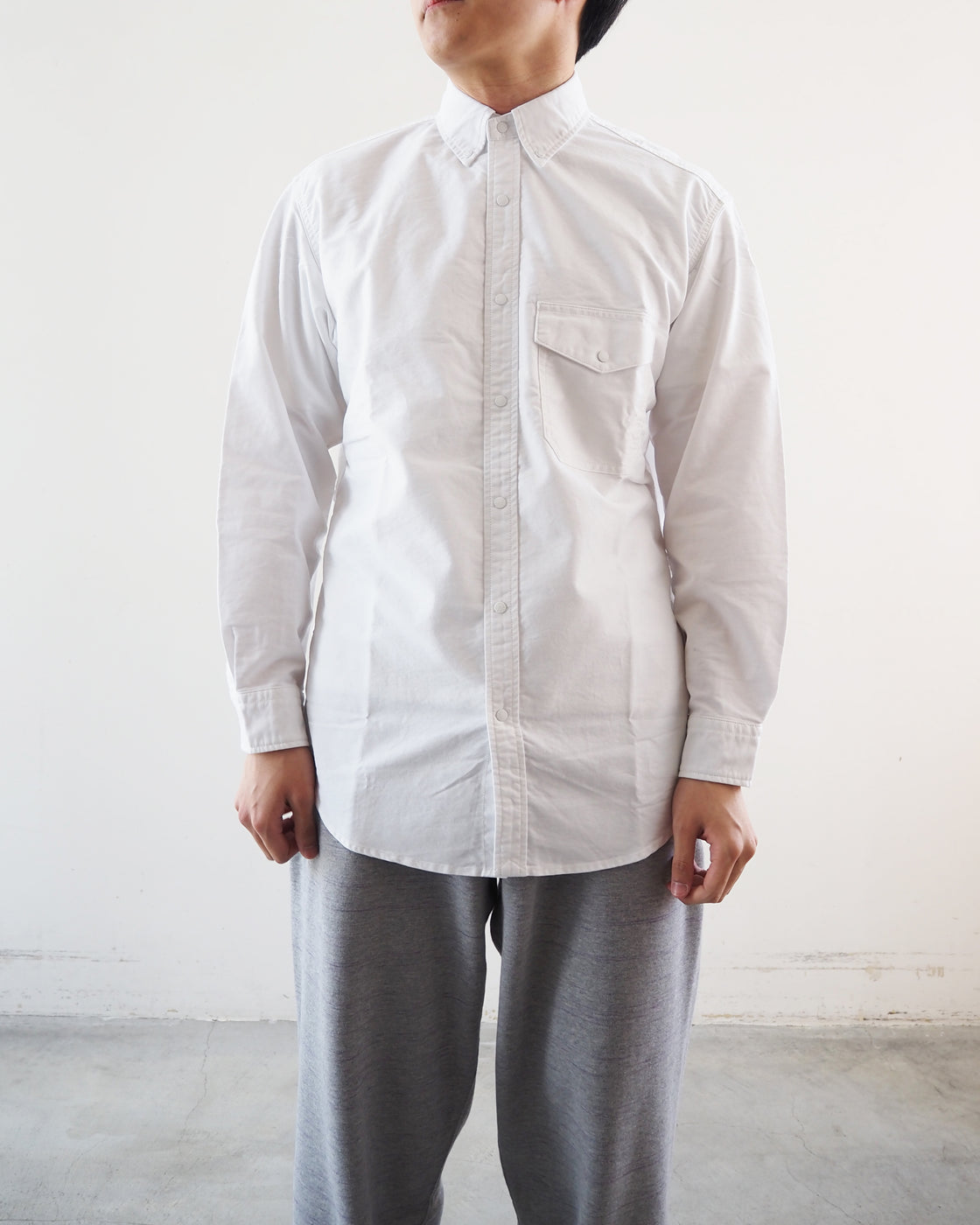 Cotton polyester oxford button-down shirt, White