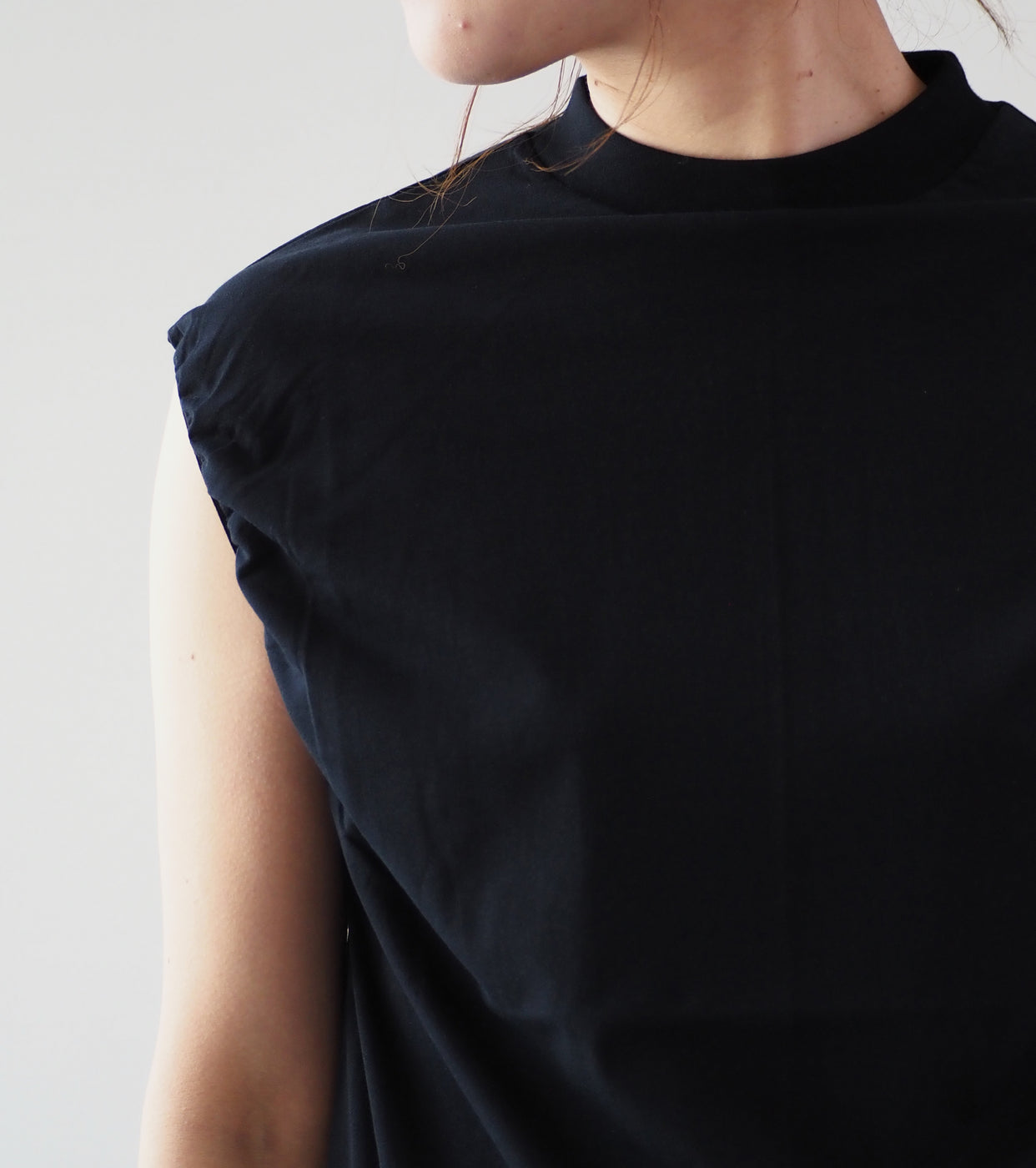 ALWEL Sleeveless Mock Neck Top, Black
