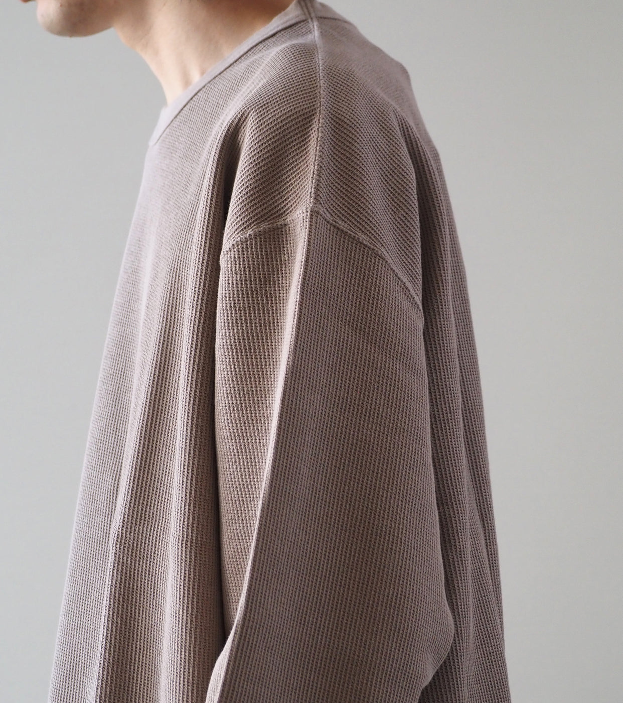Blurhms Root Stock Rough&Smooth Thermal Baseball Tee, Greige