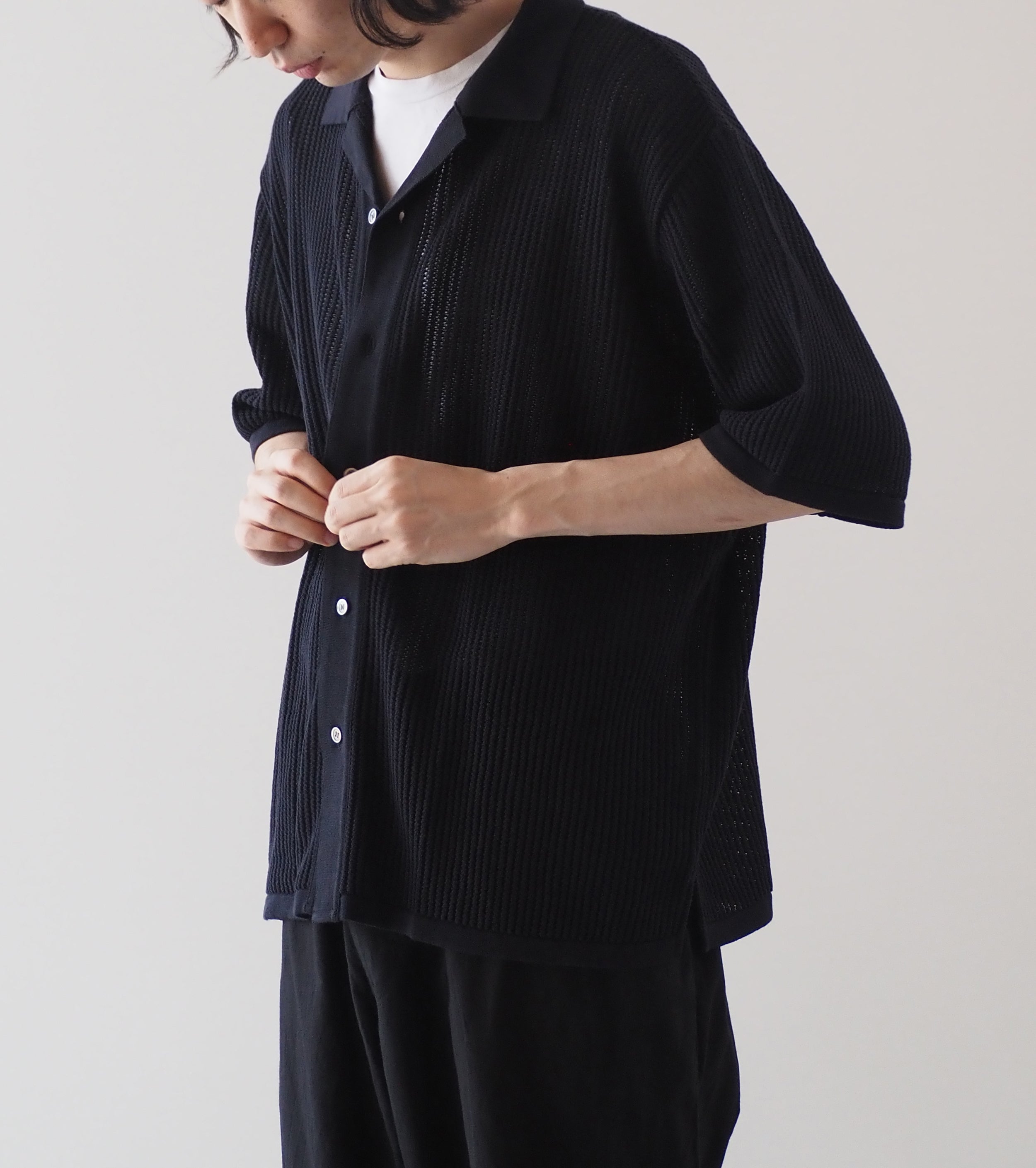 Yonetomi COTTON SUKASHI KNIT SHIRT , Black