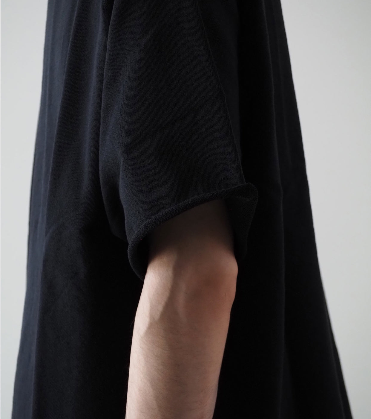 COMOLI LW Cotton French Terry Short Sleeve Crew , Black