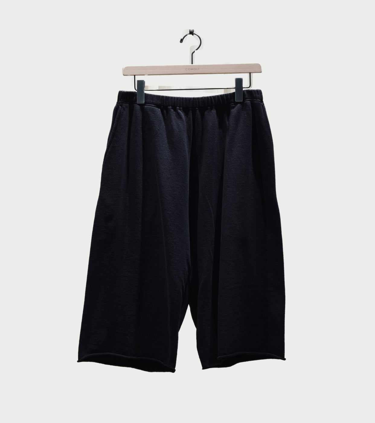 COMOLI LW Cotton French Terry Short Pants, Black