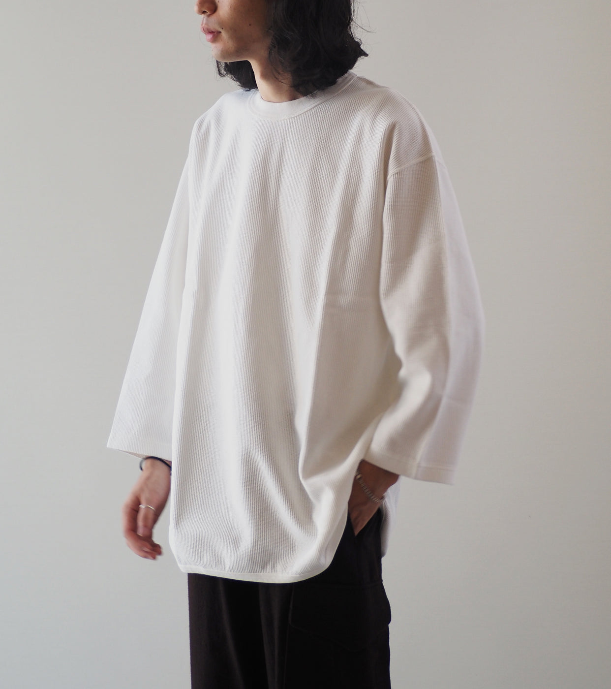 Blurhms Root Stock Rough&Smooth Thermal Baseball Tee,White