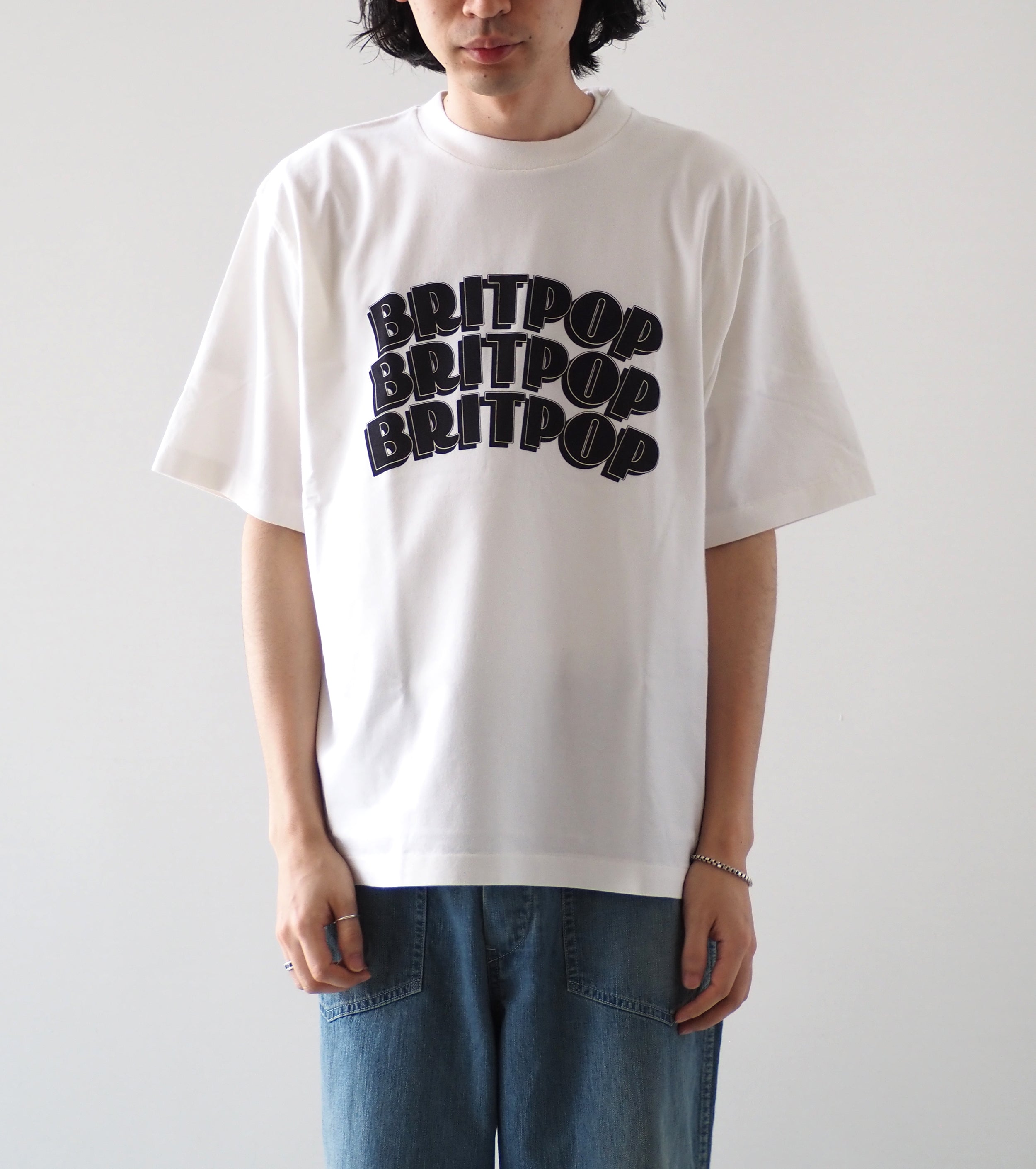 blurhms ROOTSTOCK BRITPOP Print Tee WIDE , White × Black-Pt