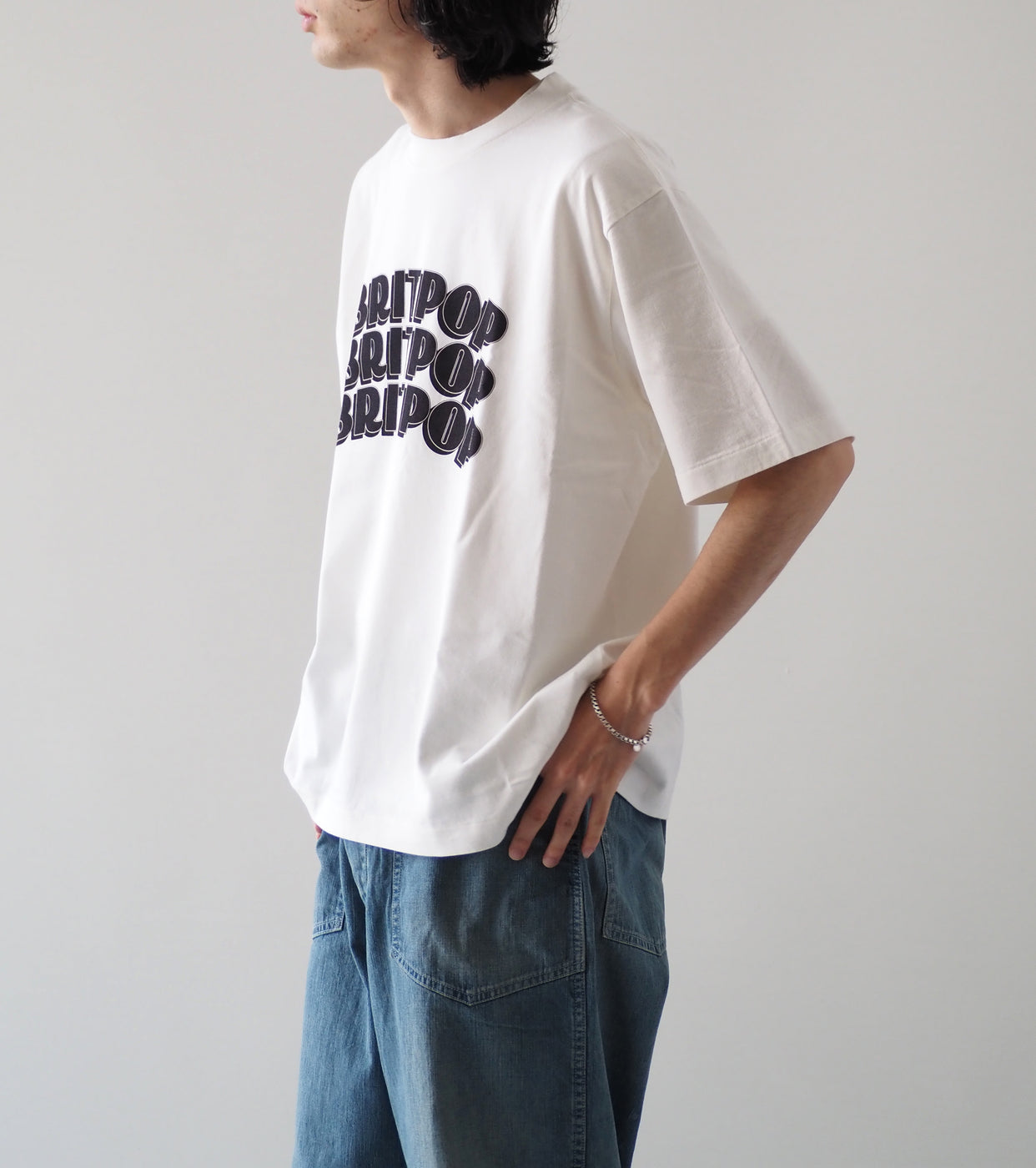 blurhms ROOTSTOCK BRITPOP Print Tee WIDE , White × Black-Pt